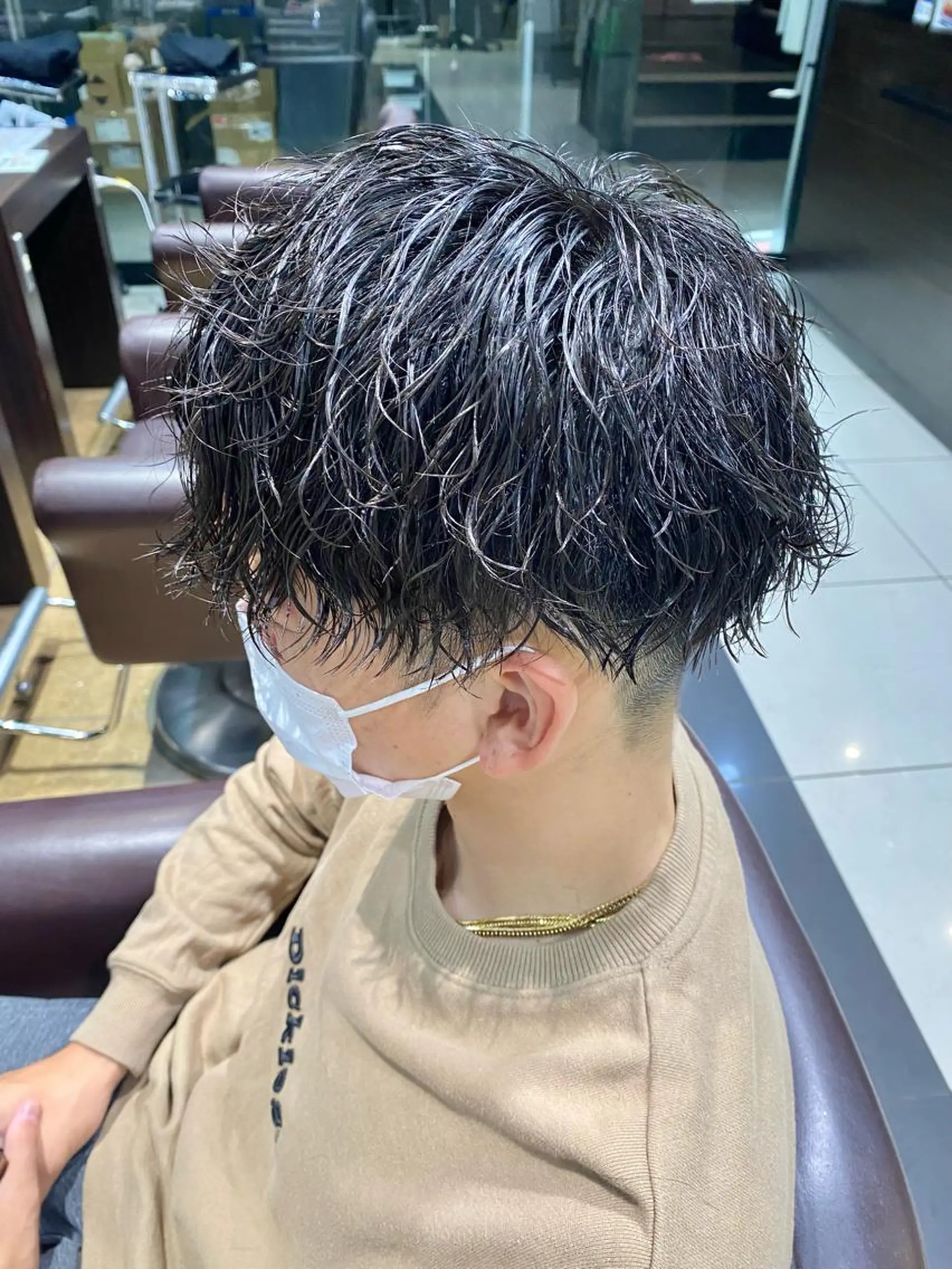 ショート パーマ メンズ カット パーマ 酸スト/フェザー パーマ/三谷海斗のヘアスタイル