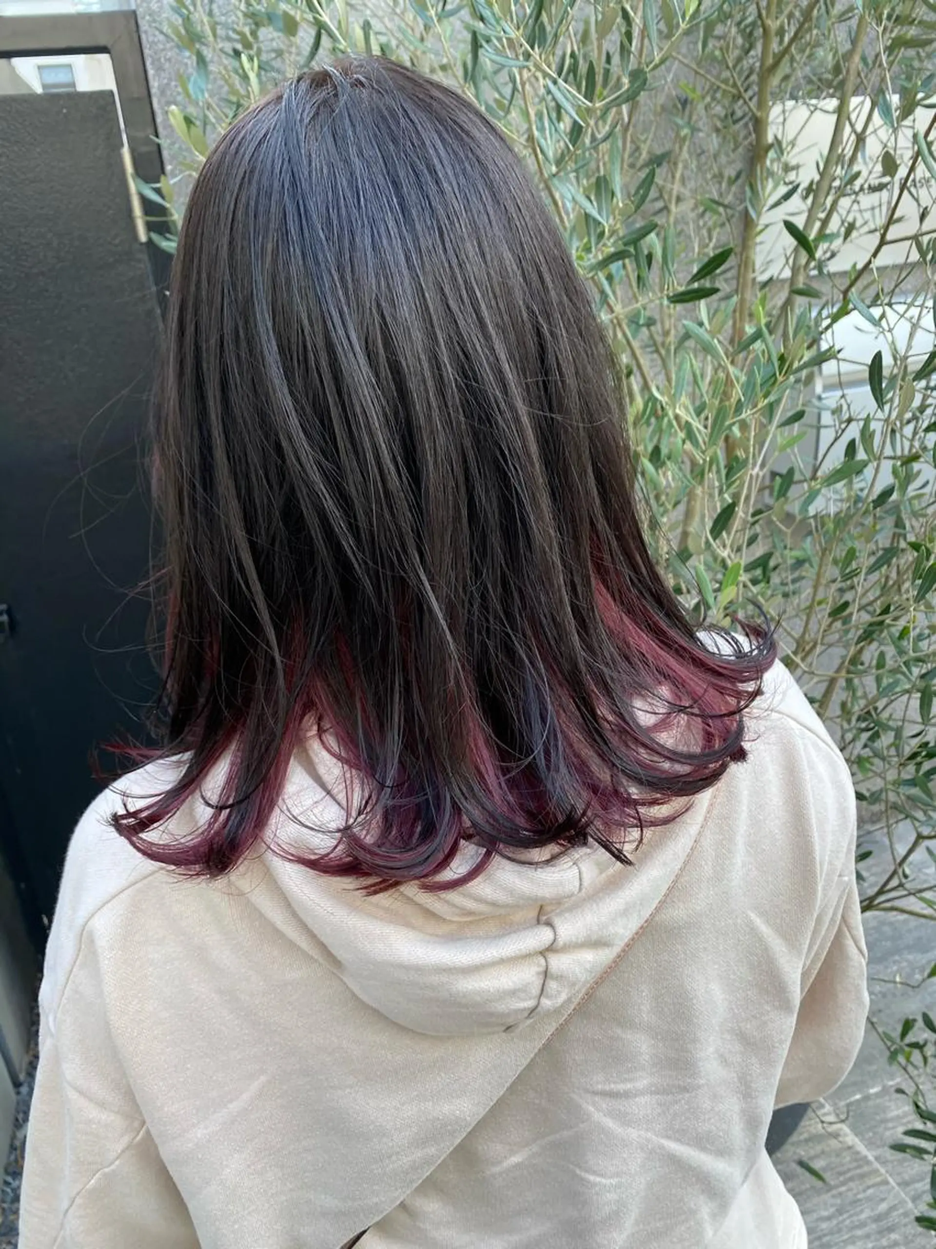 ミディアム 赤み消し韓国ヘア レイヤー縮毛🤍渡邉のヘアスタイル