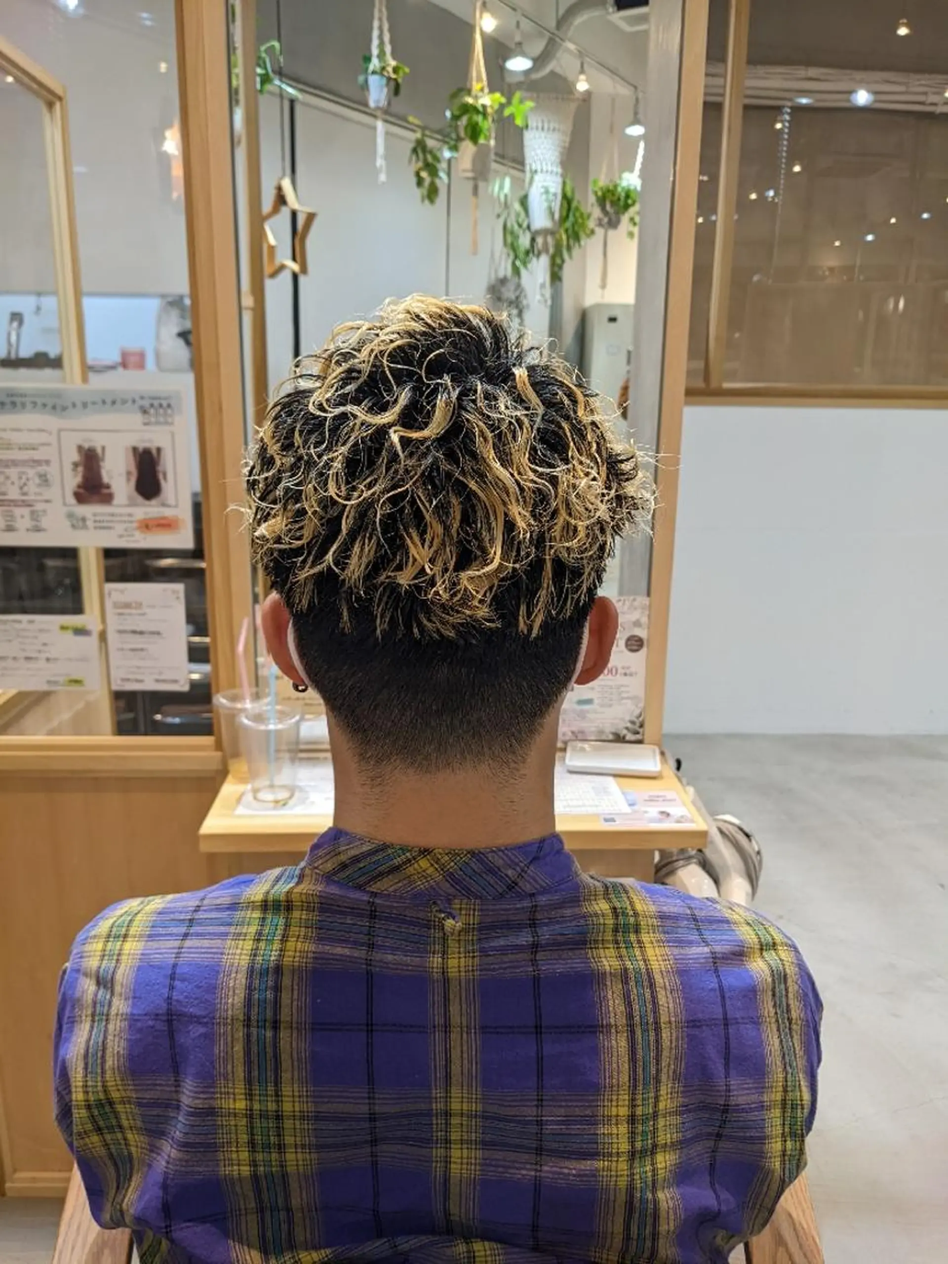 メンズ 🪞ハイトーン特化 🪞KEISUKEのヘアスタイル