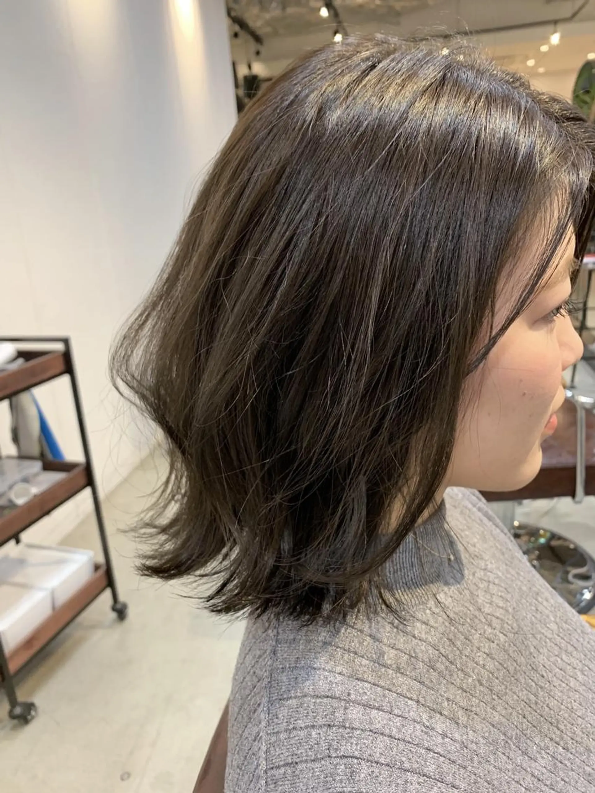 ミディアム カラー パーマ ヘアアレンジ メンズ キッズ ネイル マツエク・マツパ 中津No.1髪質改善 店長✨透ける暗髪のヘアスタイル