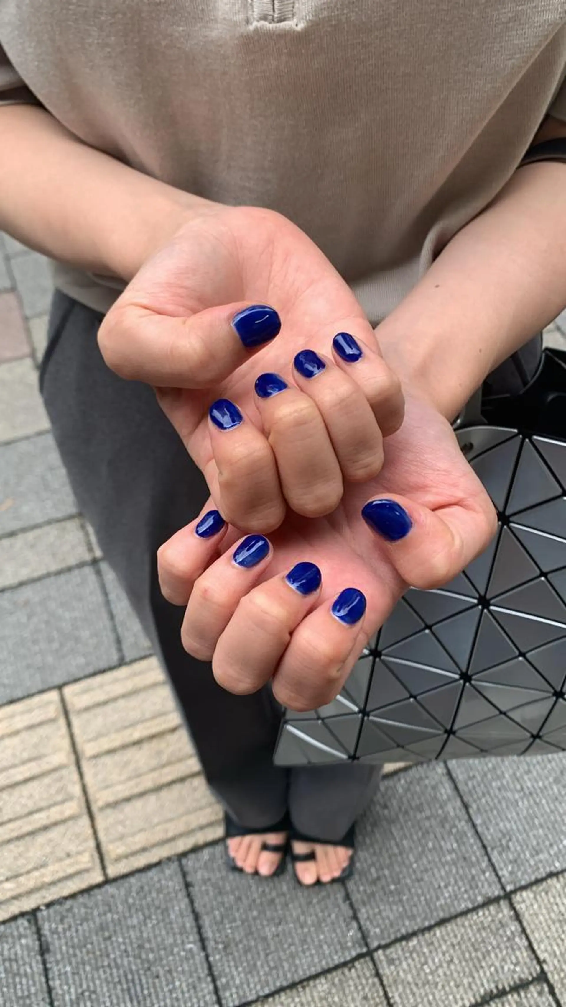 ネイル ブルー 似合わせレイヤーカ ット ʚɞ riiのヘアスタイル