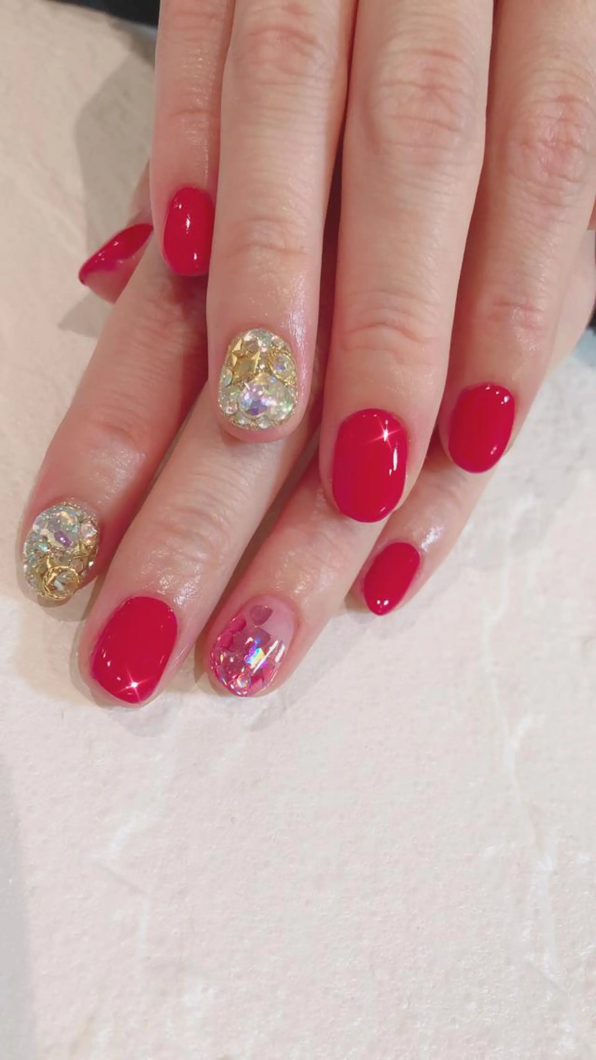 ショート カラー キッズ ネイル マツエク・マツパ ハンドネイル ハンドケア 💎ビューティサロン 湘南　RIRAN💎のネイルデザイン