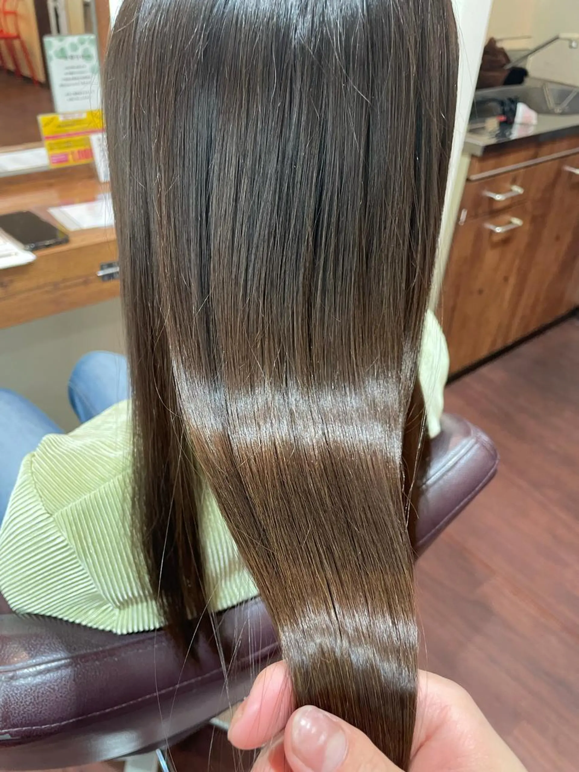 セミロング 髪質改善 トリートメント solv.【ソルヴ】所属・藤田一輝 【美髪職人】のヘアスタイル