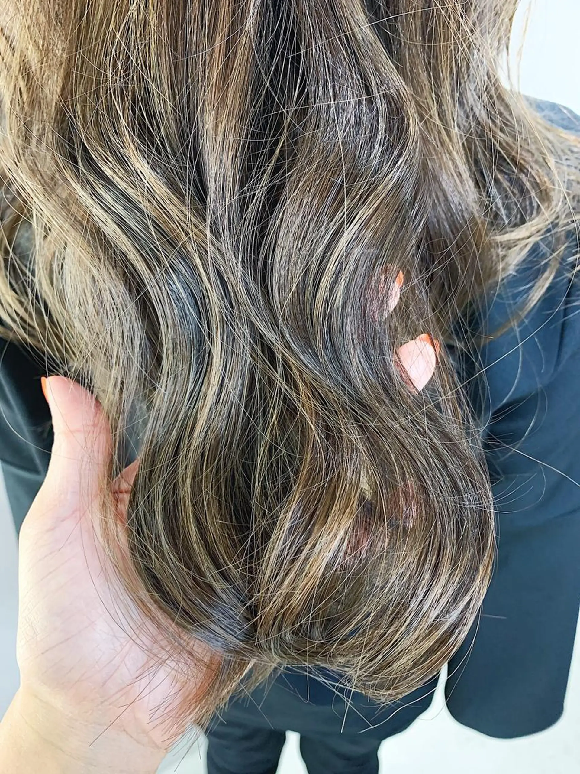 ロング カラー ヘアアレンジ アディクシーカラー ベージュカラー グレージュ ハイライトカラー イルミナカラー ヘアカラー トリートメント ヘッドスパ ヘアセット レイヤーカット/艶髪 🎀笠原 優花🎀のヘアスタイル