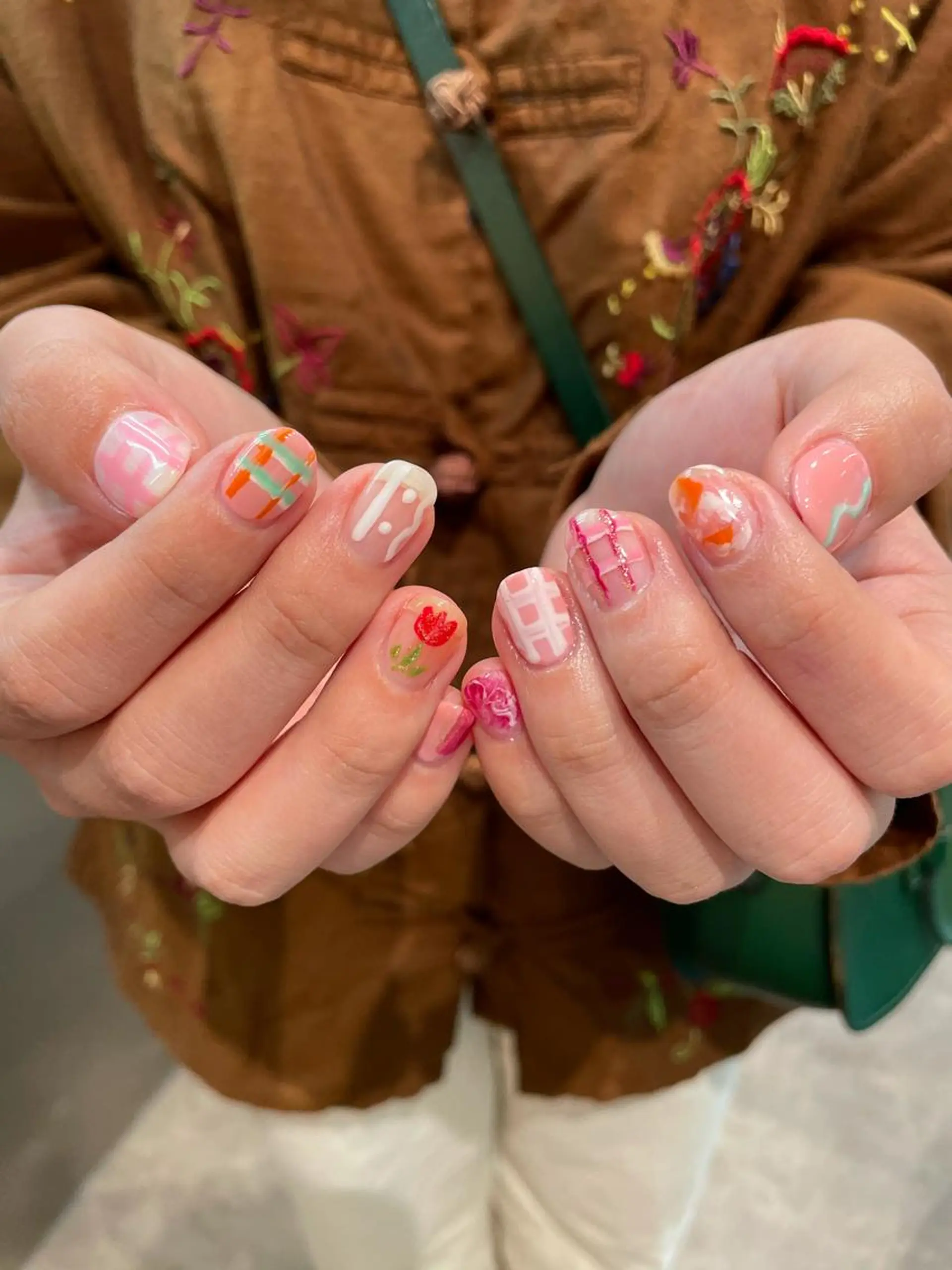 ネイル ハンドネイル ナチュラル透明感🌱 小山美樹子のヘアスタイル