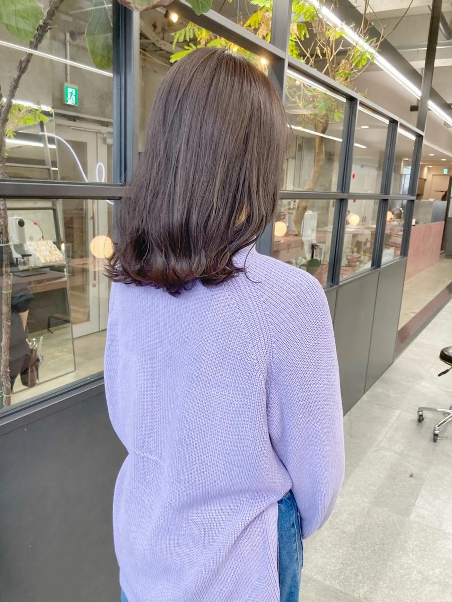 ミディアム カラー ブリーチ グレージュ ラベンダーカラー ラベンダーグレージュ ラベンダーグレー 小木曽智美 /ボブ/ショートのヘアスタイル