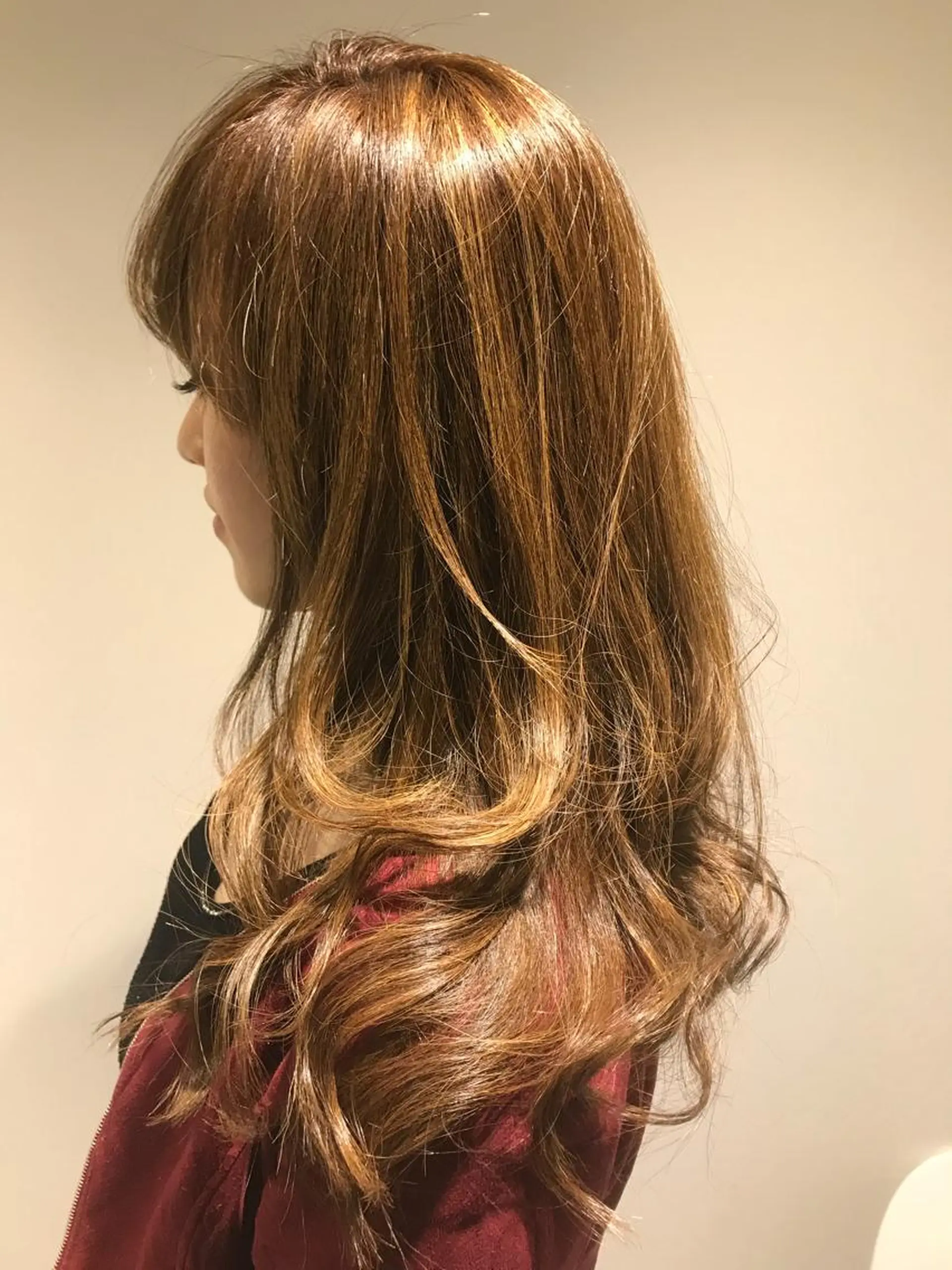 カラー 🔹TOMO🔹 圧倒的経験値🔹のヘアスタイル