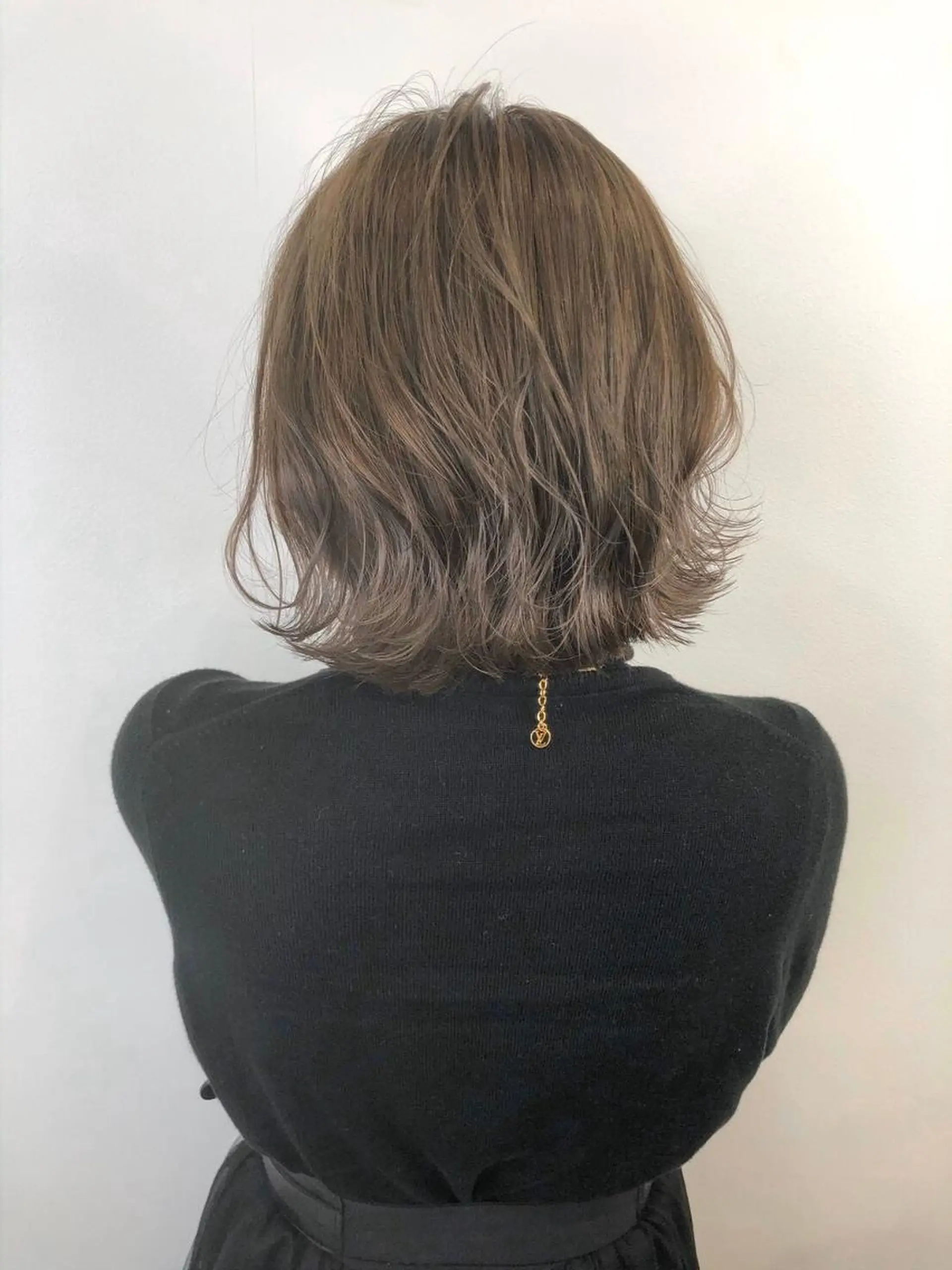 カラー デザインカラー Lienのヘアスタイル