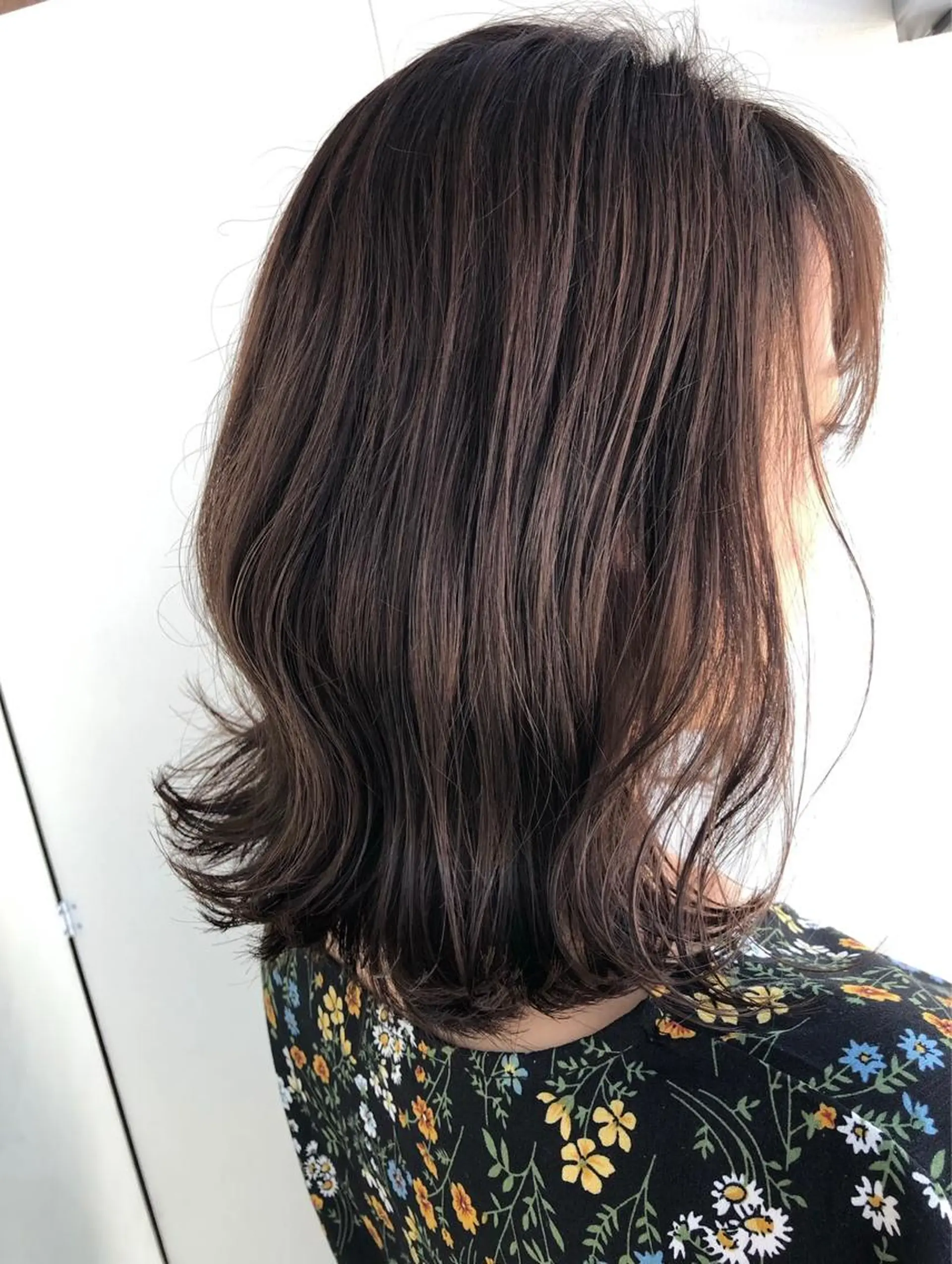 ミディアム カット ヘアカラー トリートメント 透明感カラー💎 AYAのヘアスタイル
