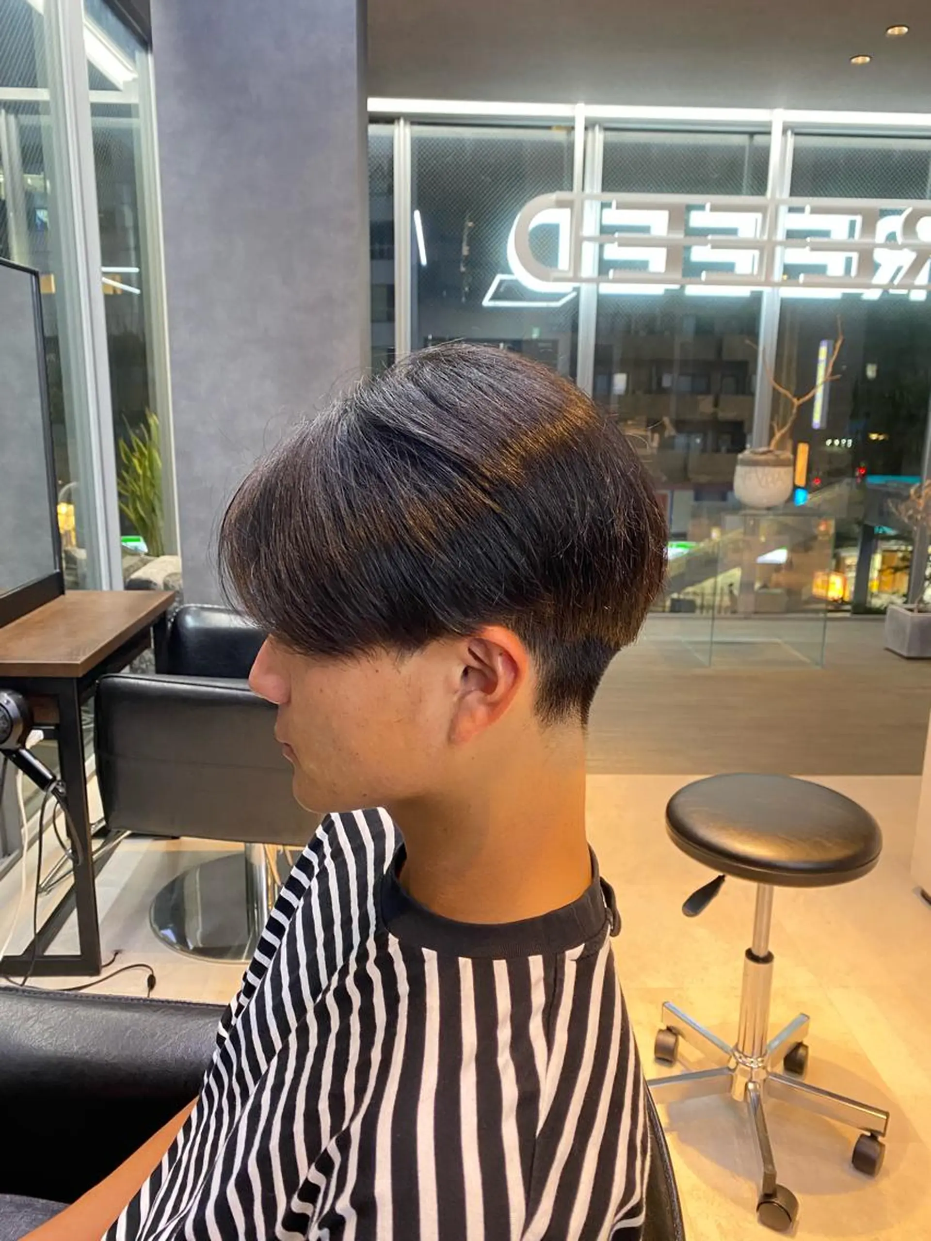 ショート メンズ カット 縮毛矯正 依田悠人 🌟メンズカット特化のヘアスタイル