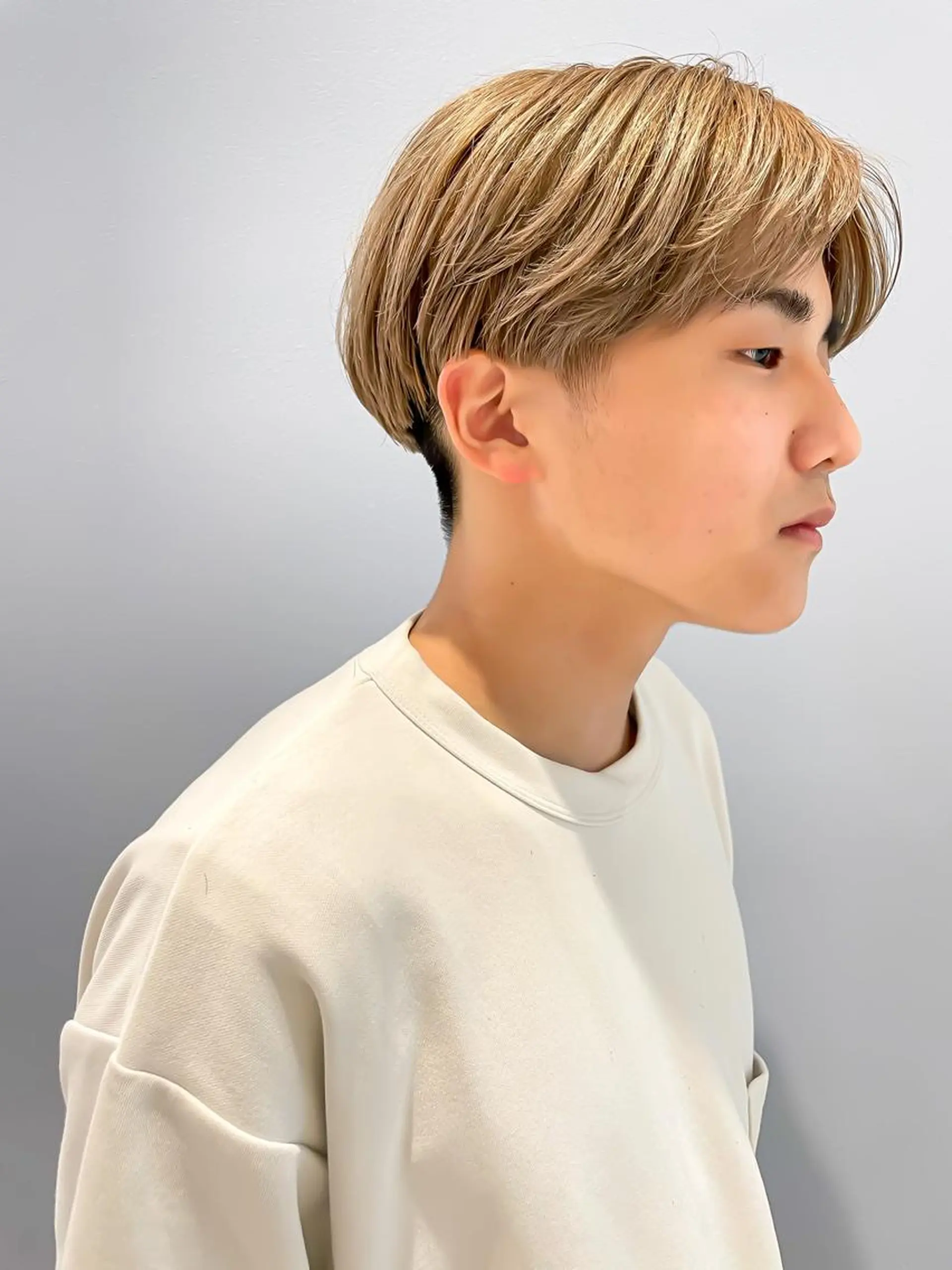 ショート カラー ダブルカラー アースセンター南所属・センター南 大引　優のヘアスタイル