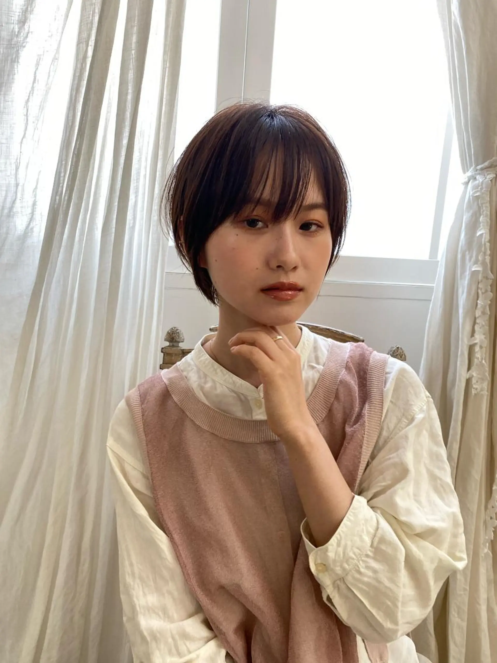 ショート 京都レイヤーカット/ 縮毛矯正/羽柴りくのヘアスタイル