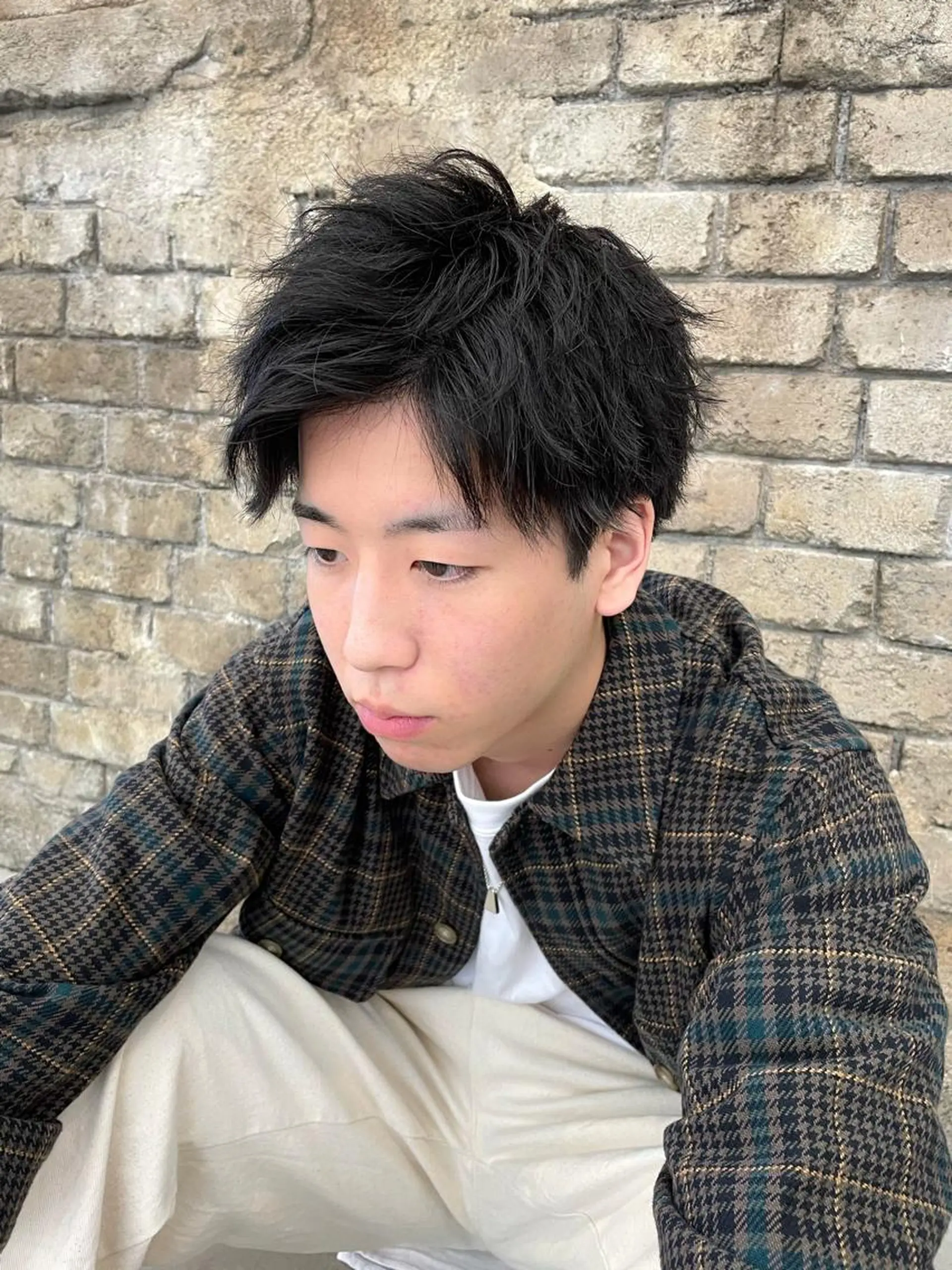 パーマ メンズ 顔周りレイヤー/ 似合わせ/古津遼平のヘアスタイル