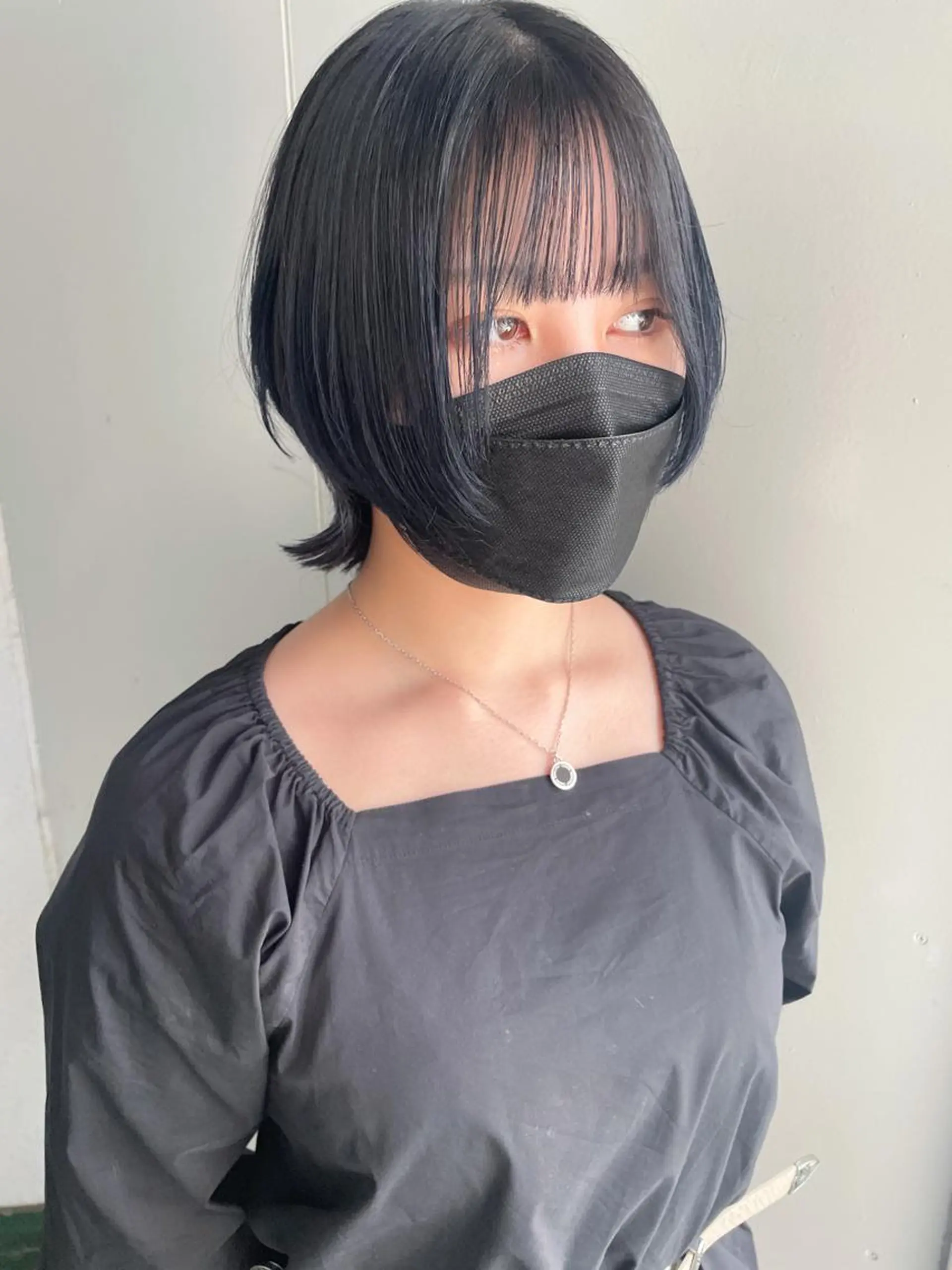 ショート nuu所属・💜ショート💜 ウルフ、ボブ二色亜美のヘアスタイル