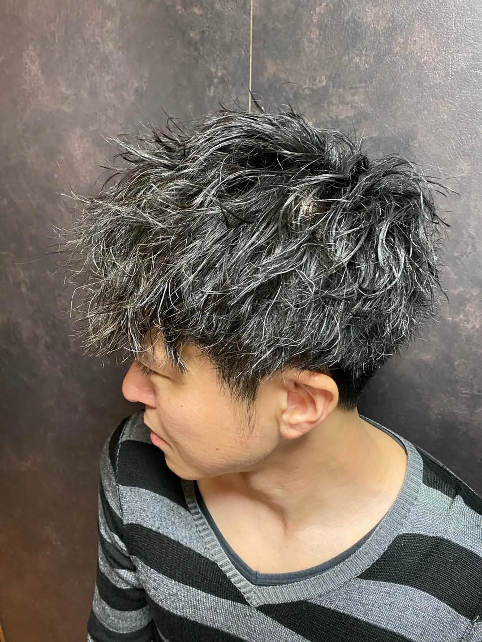 パーマ プレミアムバーバーヒロ銀座所属・成田 知佳のヘアスタイル