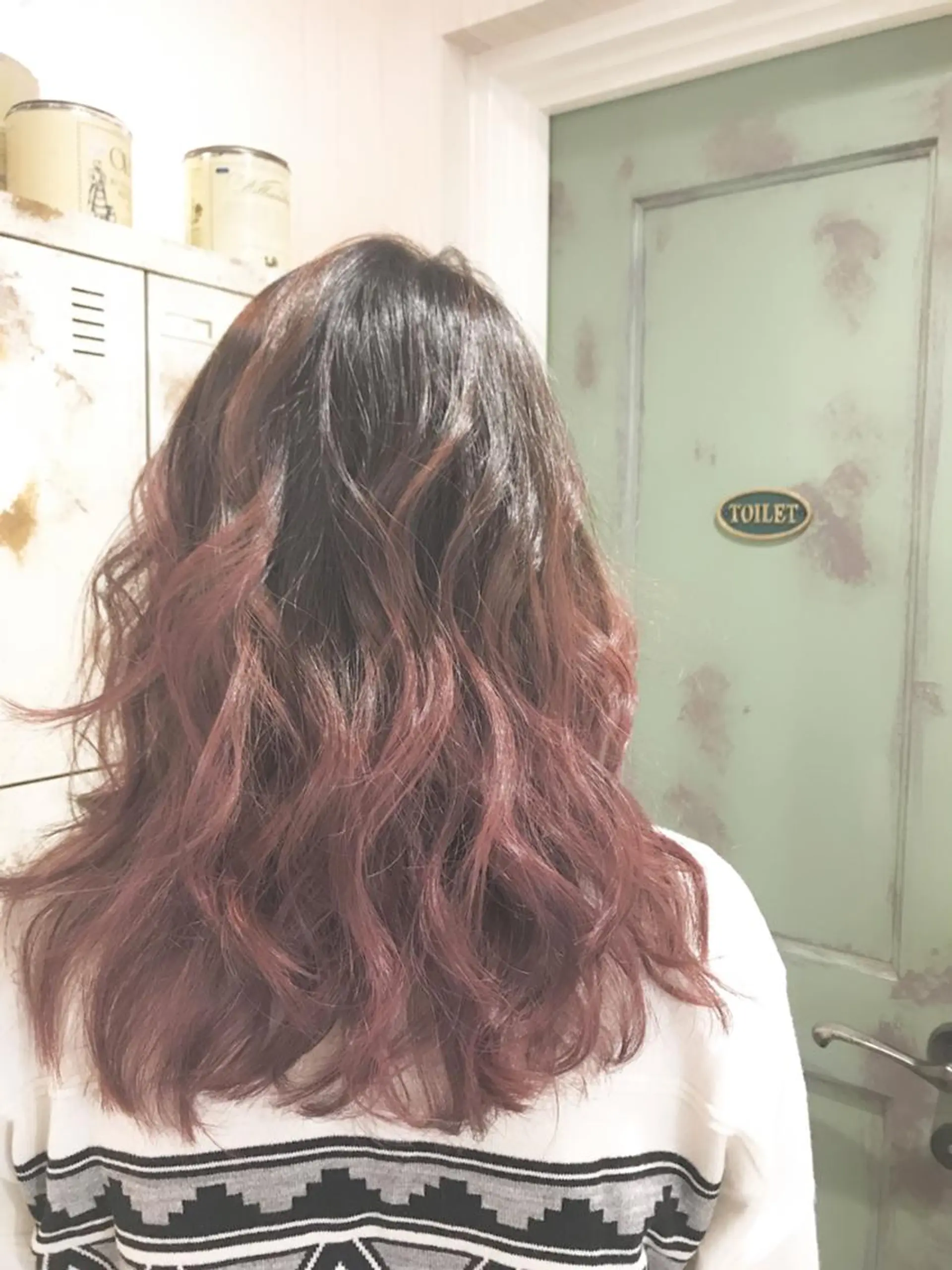 カラー 嶋村夏実🌼レイヤー 🌸白髪ぼかしのヘアスタイル