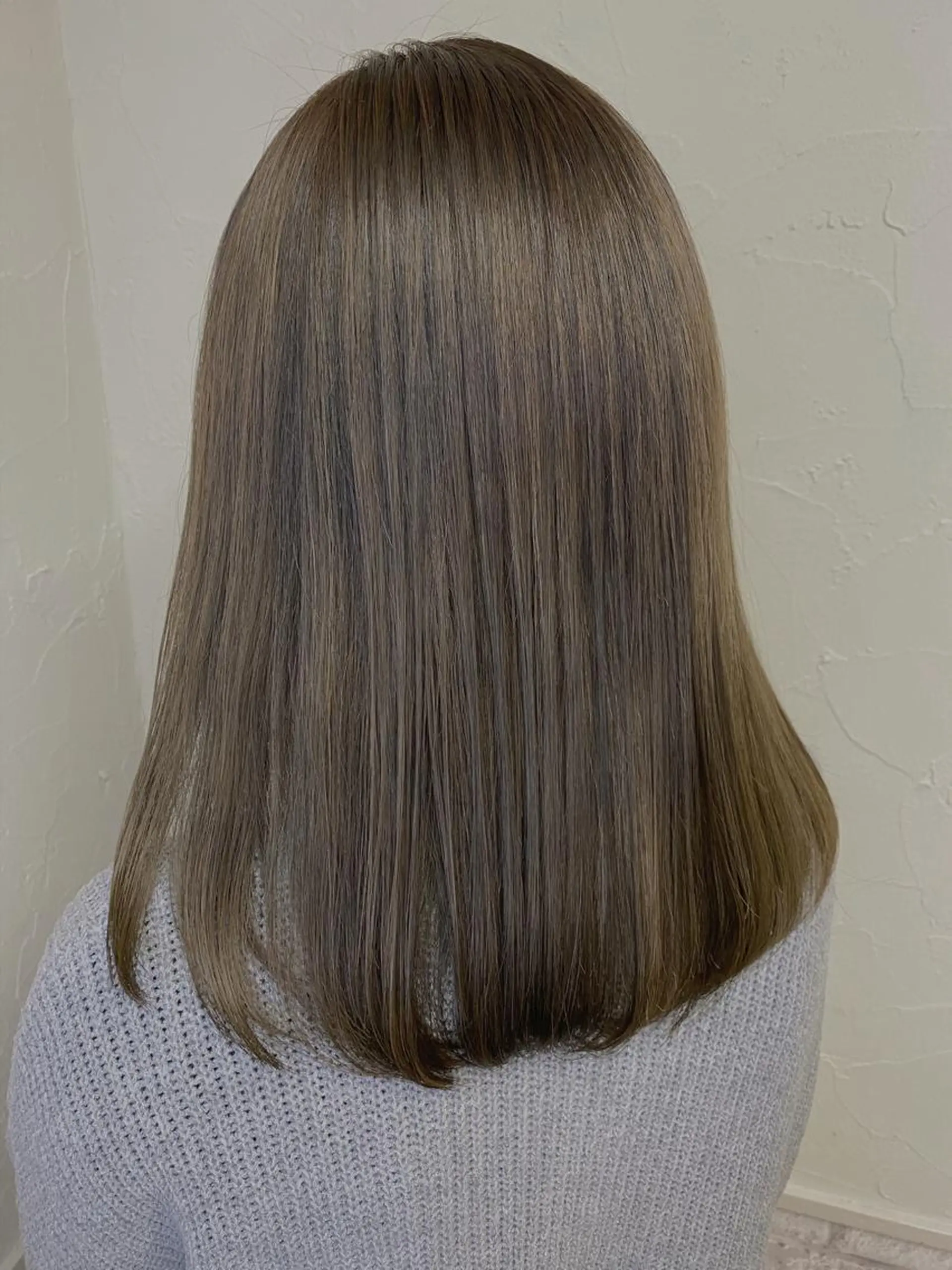 ミディアム カラー グレージュ 髪質改善/レイヤー ストウシンゴのヘアスタイル