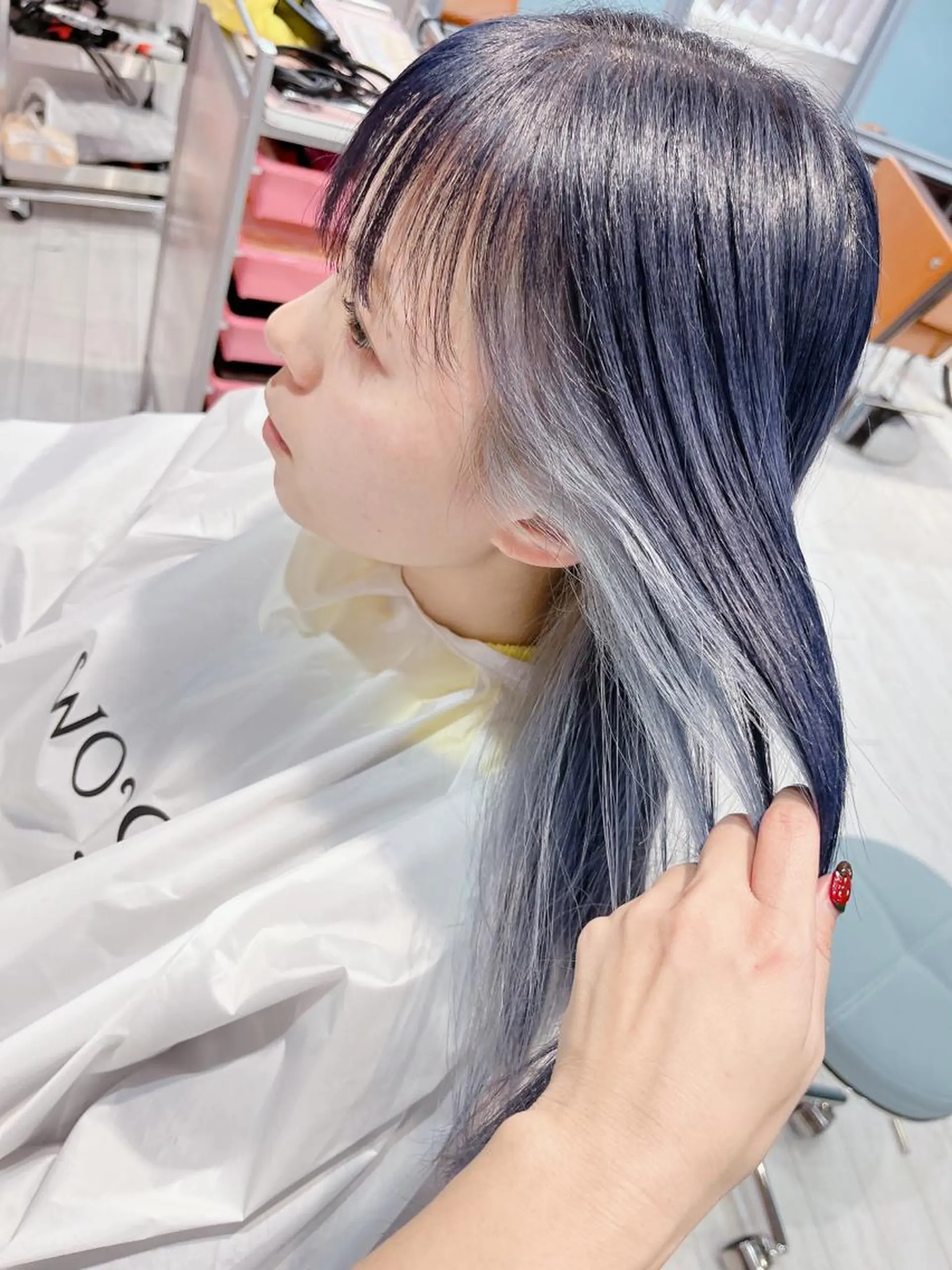 カラー ブリーチ ネイビーカラー ✨️💎山口 真依💎✨️のヘアスタイル