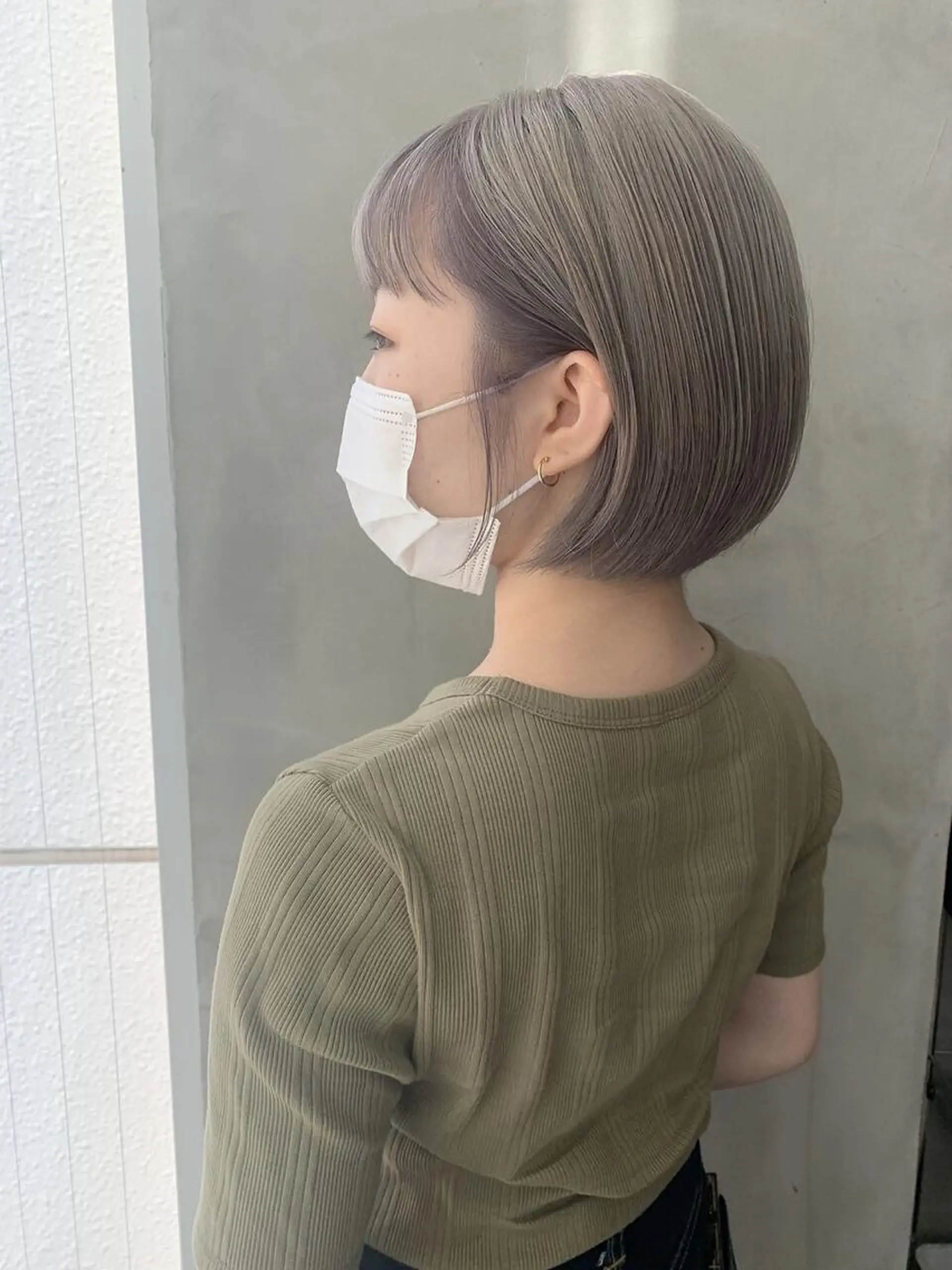 ミディアム カラー パーマ ヘアアレンジ メンズ ミディアムパーマ メンズバレイヤージュ メンズブリーチ センターパート フェードカット ヘアカラー トリートメント ハイトーン/レイヤー 🌸さくらのヘアスタイル