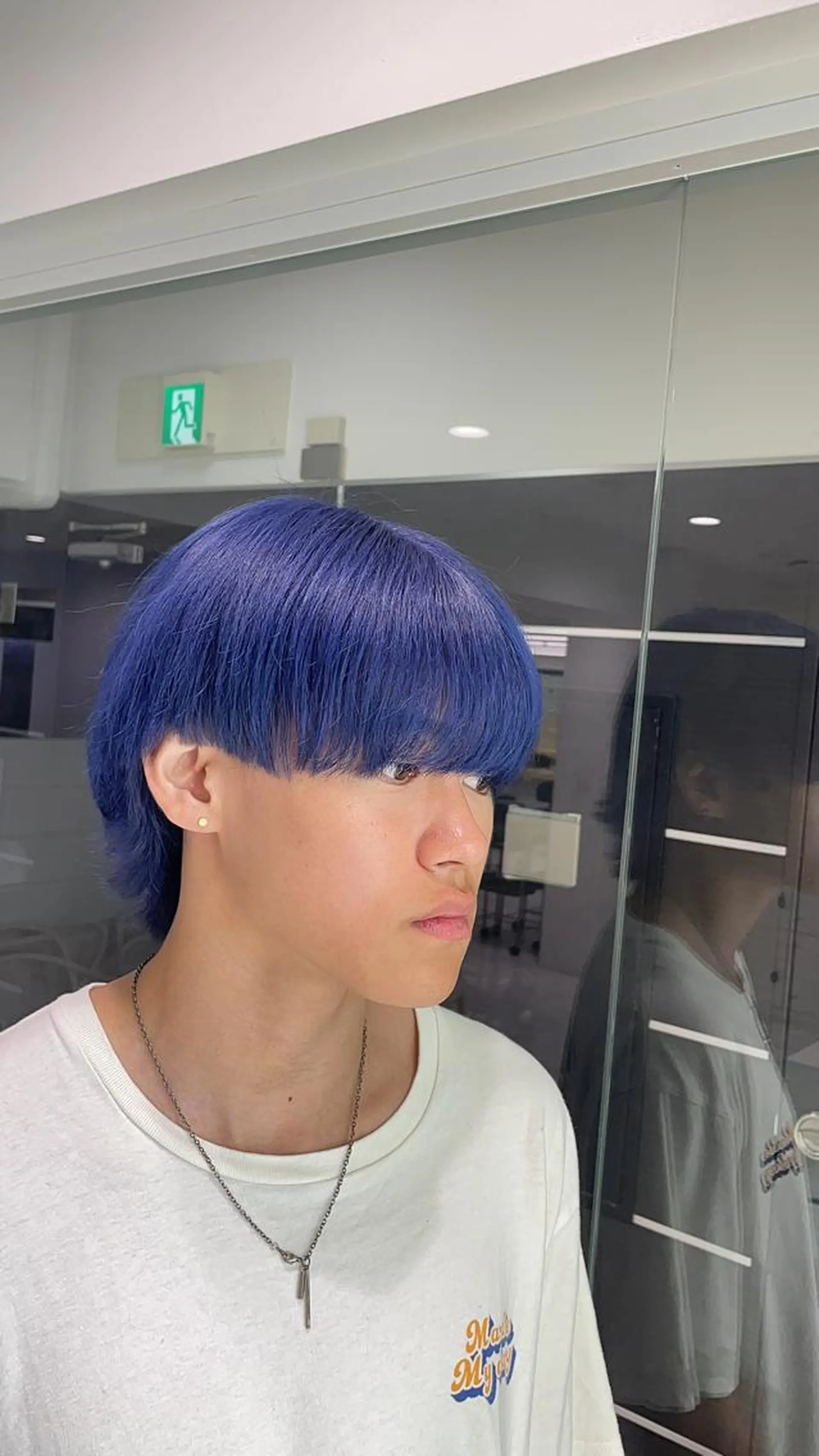 ミディアム カラー ヘアアレンジ メンズ カット ヘアカラー トリートメント ヘアセット 顔まわりカット の達人のヘアスタイル