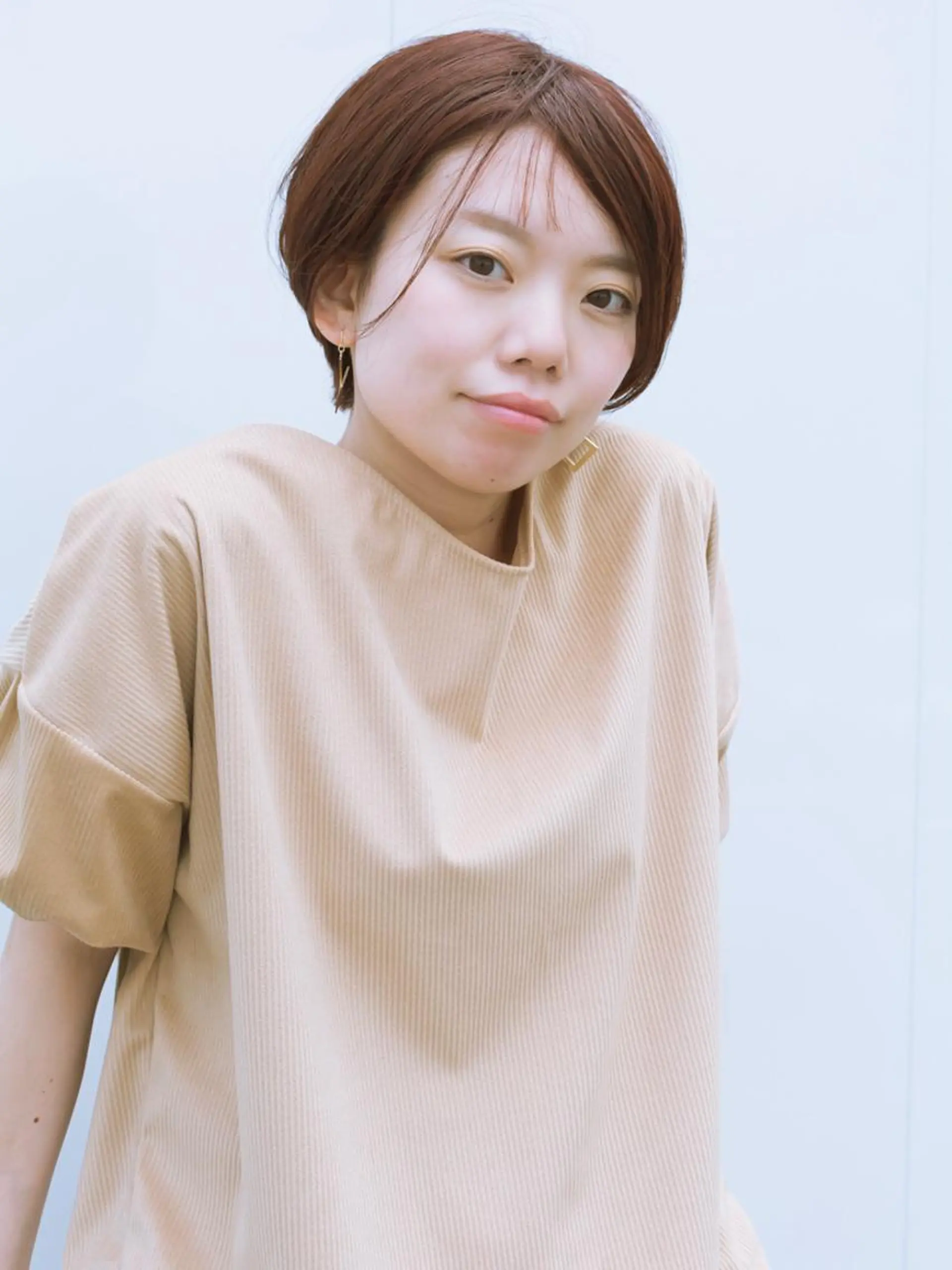 ショート カラー ショートボブ ベージュカラー ブルーカラー ブルージュ グレージュ 撮影モデル 斉藤 正敏のその他イメージ