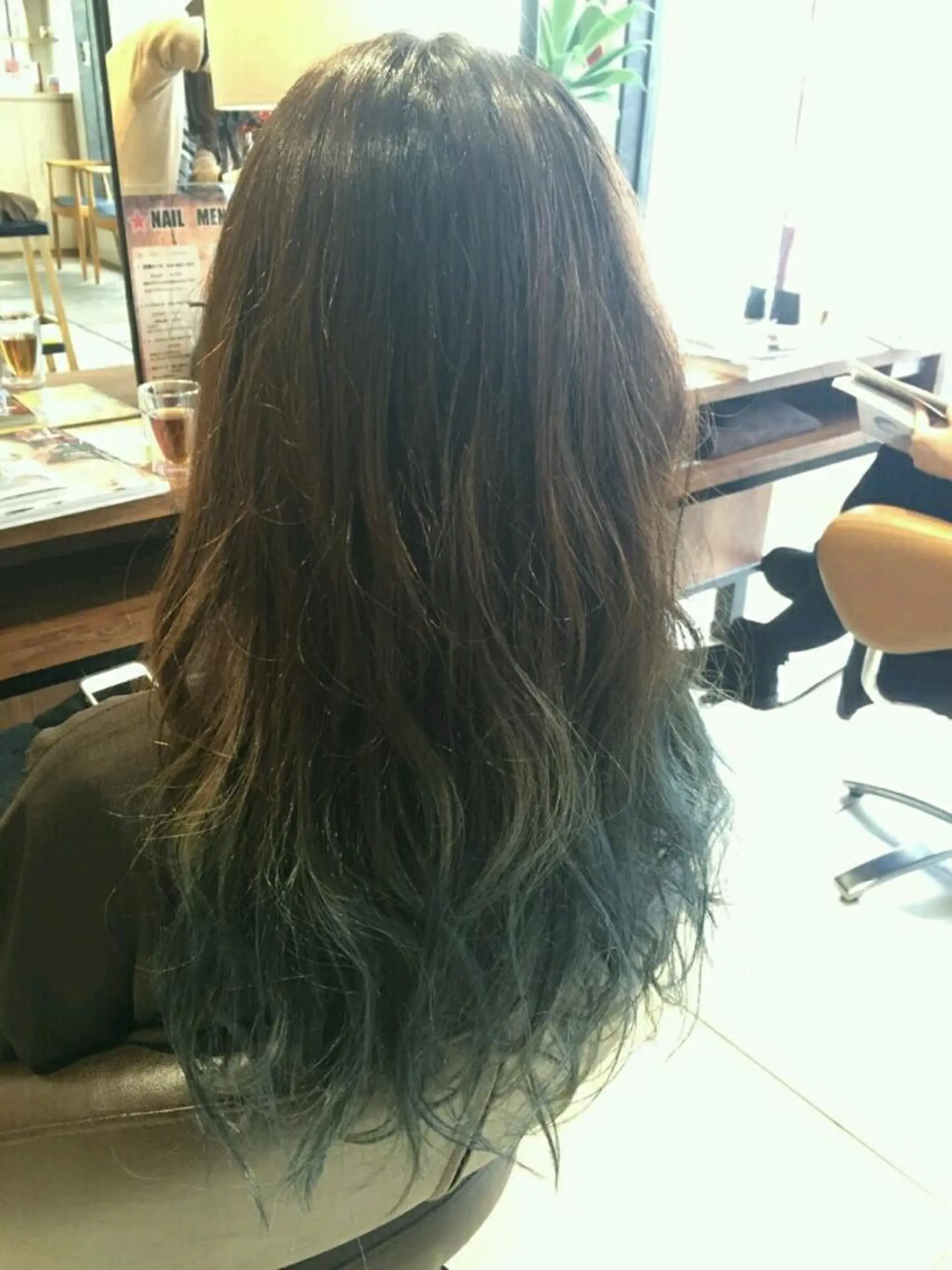 ロング カラー EARTH所沢店長　 髪質改善　岡本　勇人のヘアスタイル