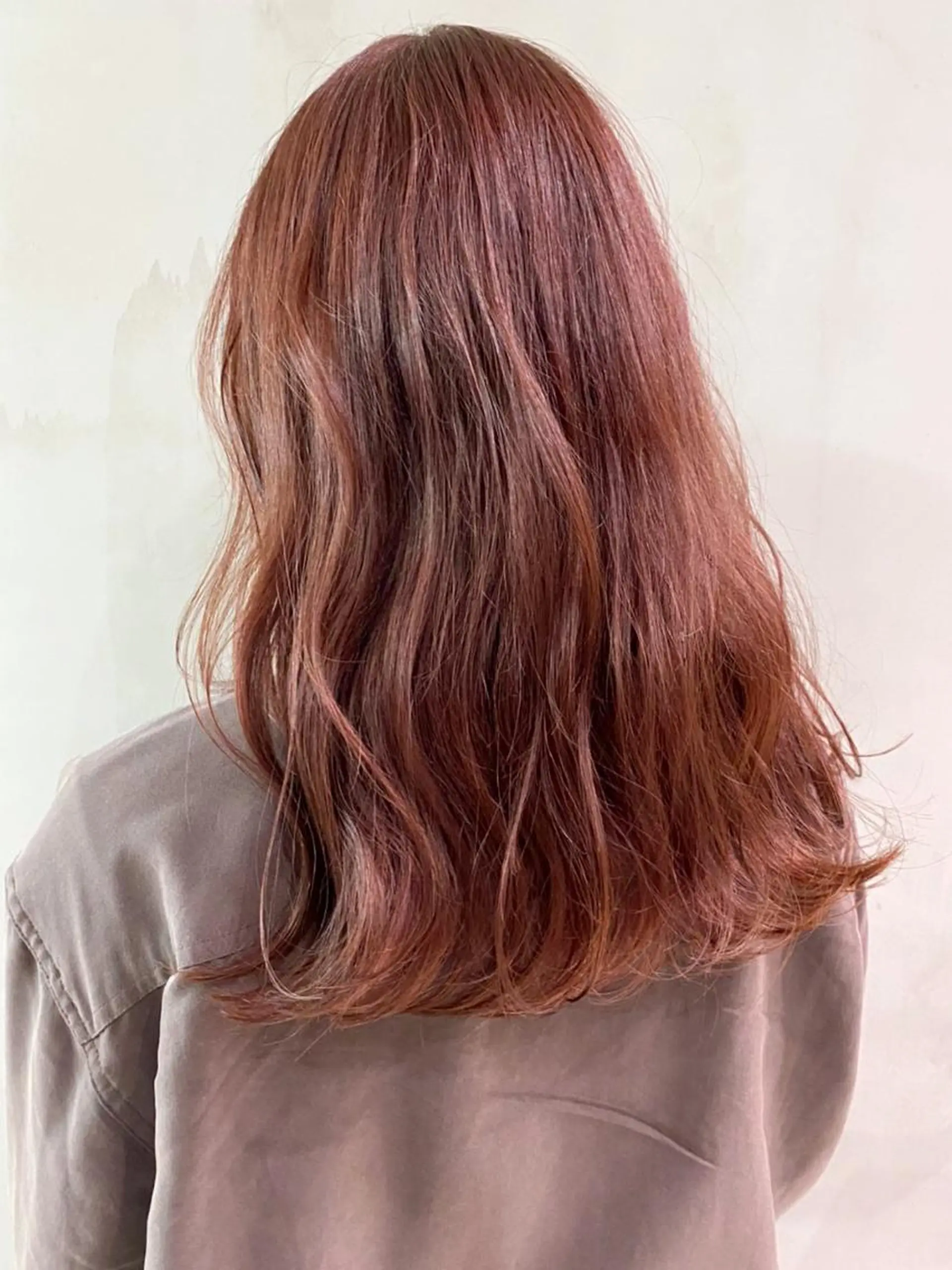 ミディアム カラー パーマ ヘアアレンジ グレージュ ボブ ITbyALBUM 中野店のヘアスタイル