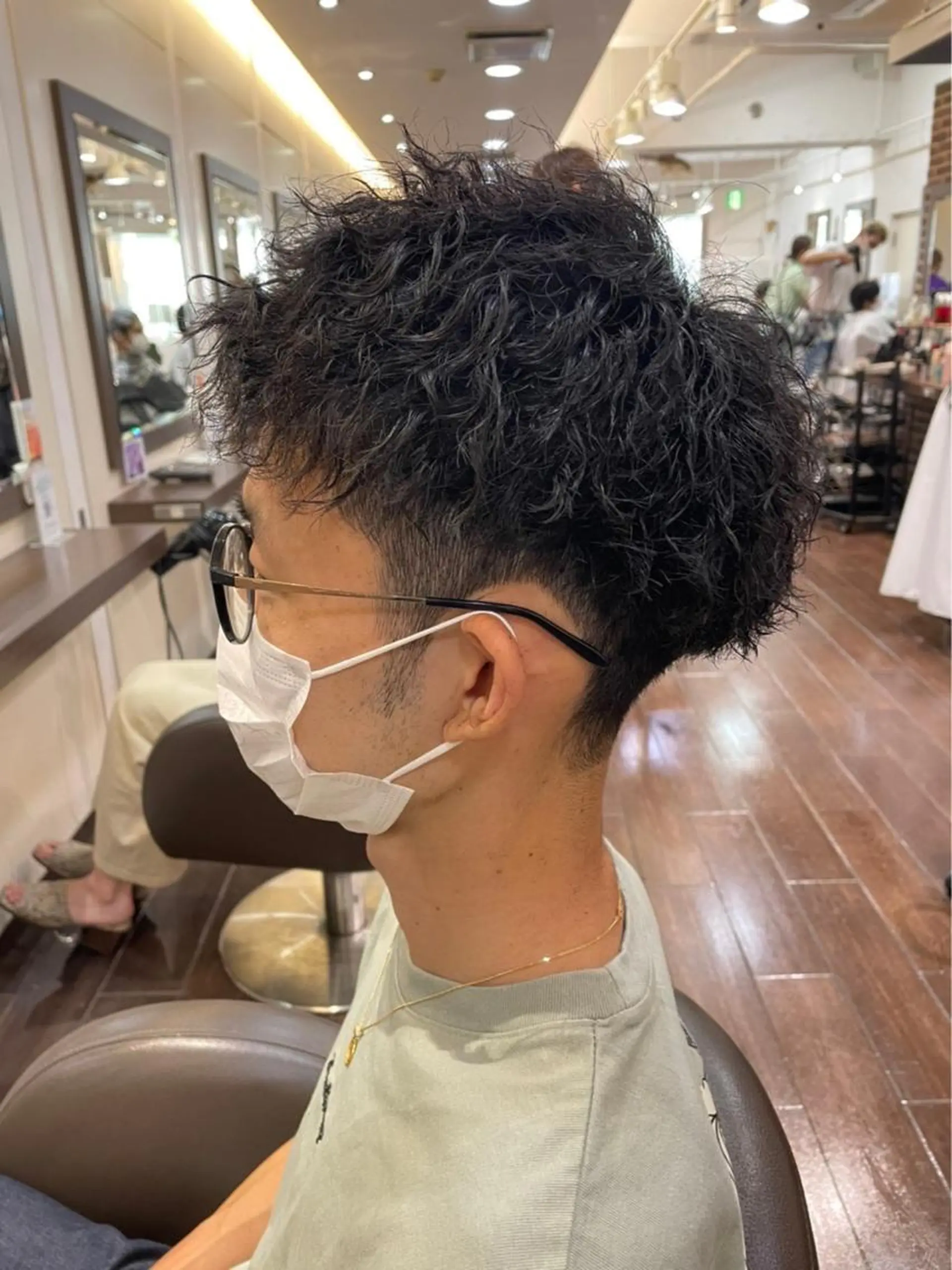 ショート カラー パーマ メンズ マッシュ レディースカット いからしゆうたのヘアスタイル