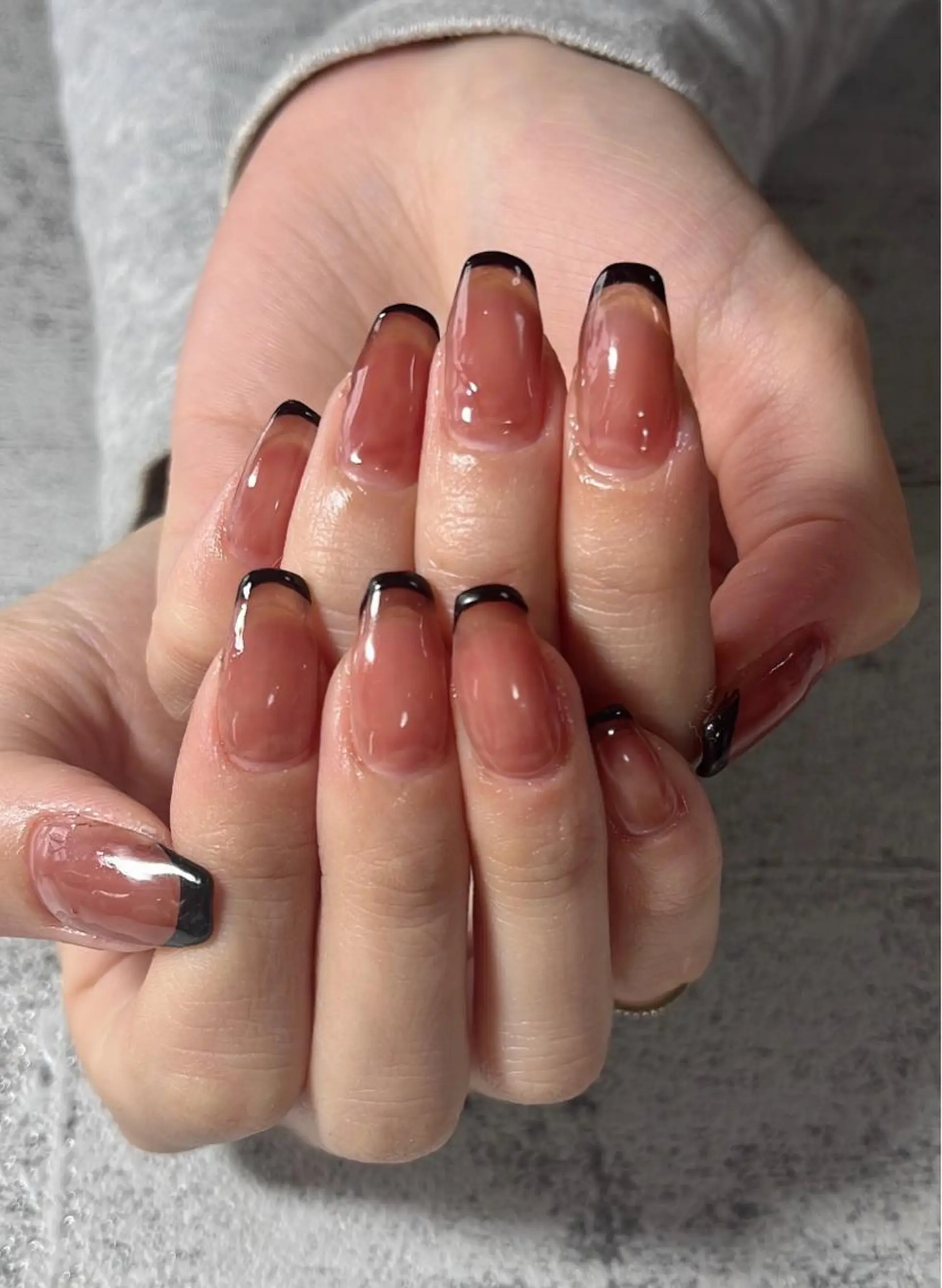 ネイル フレンチネイル スクエアネイル Ruana Nailのネイルデザイン