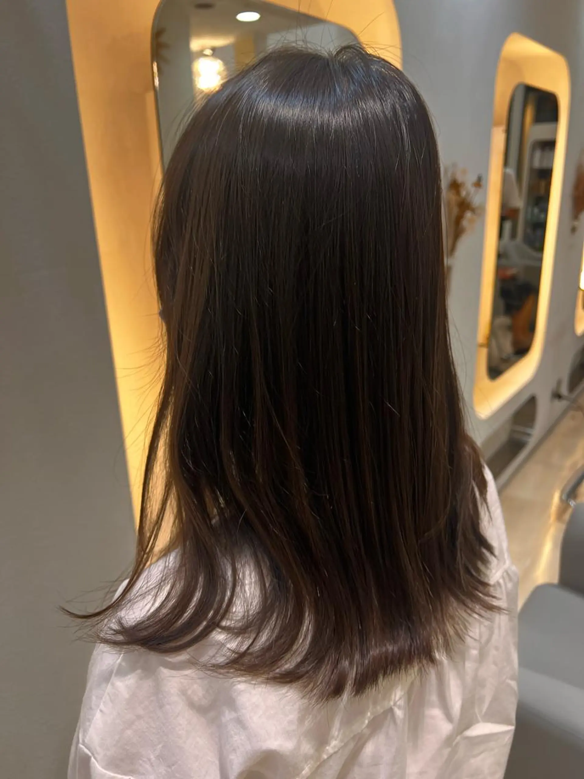 ミディアム カラー パーマ ヘアアレンジ メンズ キッズ ネイル マツエク・マツパ アイブロウ 堀井 凌平のヘアスタイル