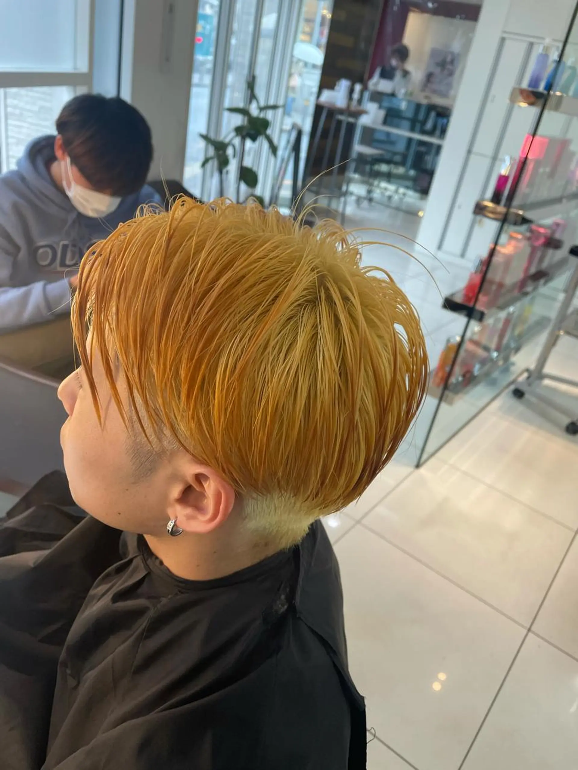 ショート カラー パーマ ヘアアレンジ メンズ SHUN メンズパーマのヘアスタイル