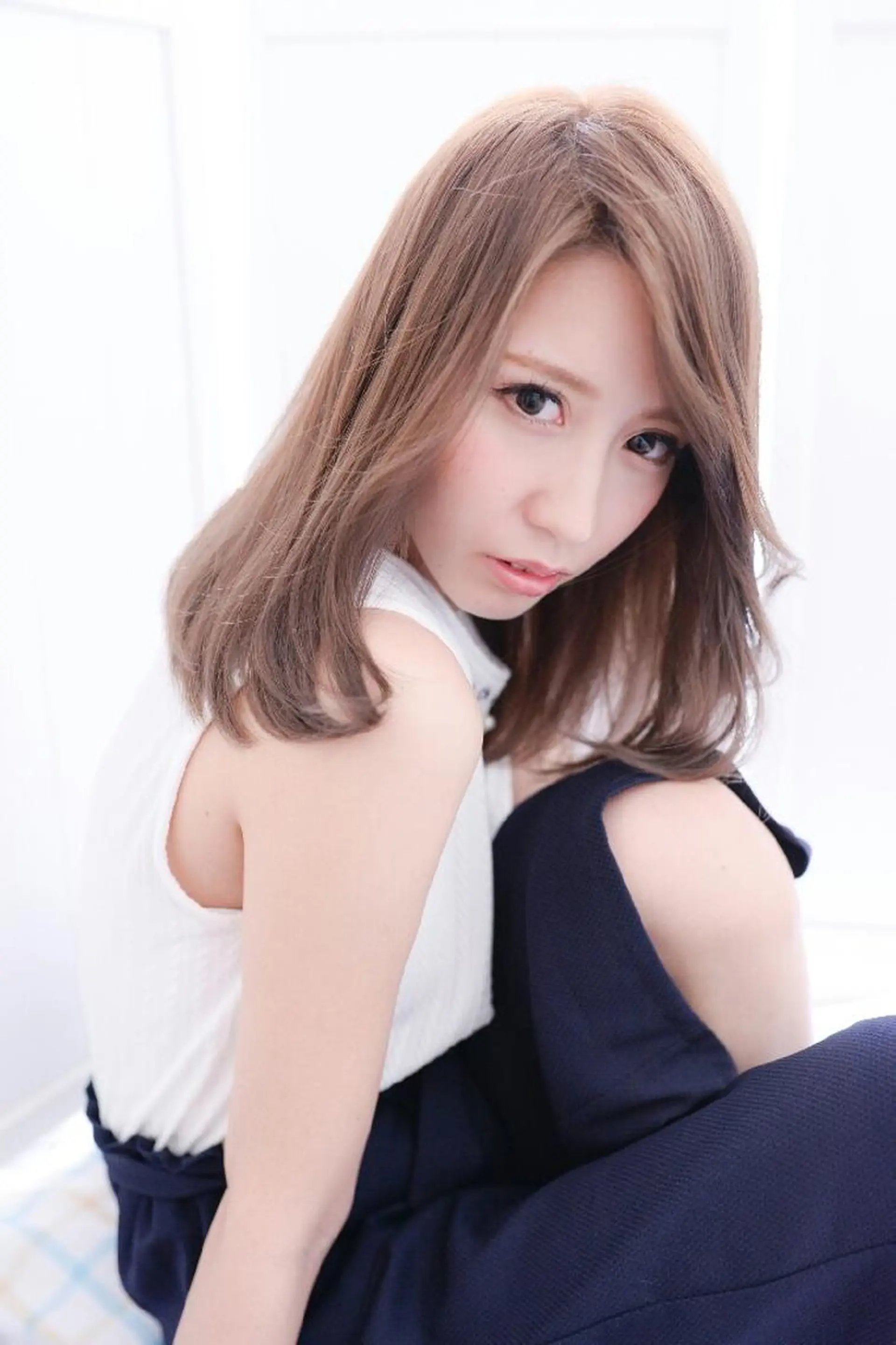 ミディアム カラー belta 姫路山吹 カラーモデル募集のヘアスタイル