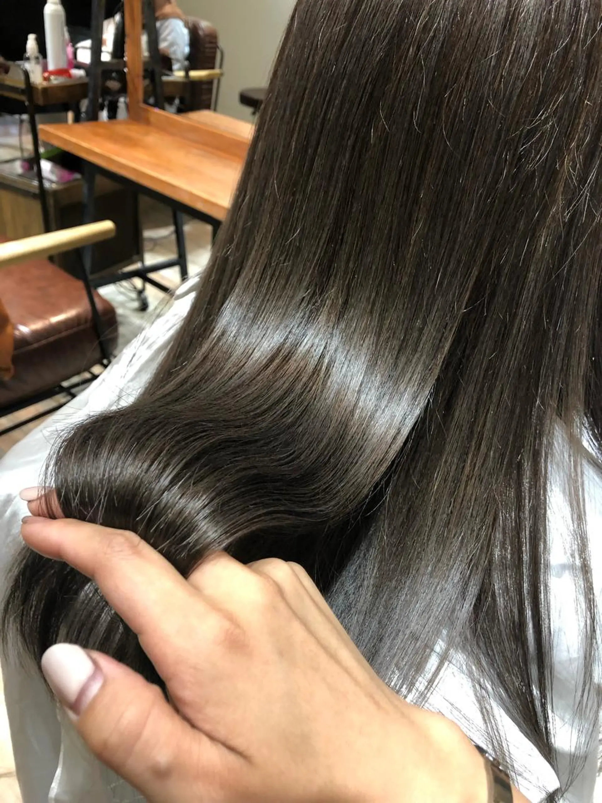 ロング カラー アクアカラー ベージュカラー シルバー シルバーベージュ トリートメント 艶髪／シールエクステ 🌻ノゾミ🌻のヘアスタイル