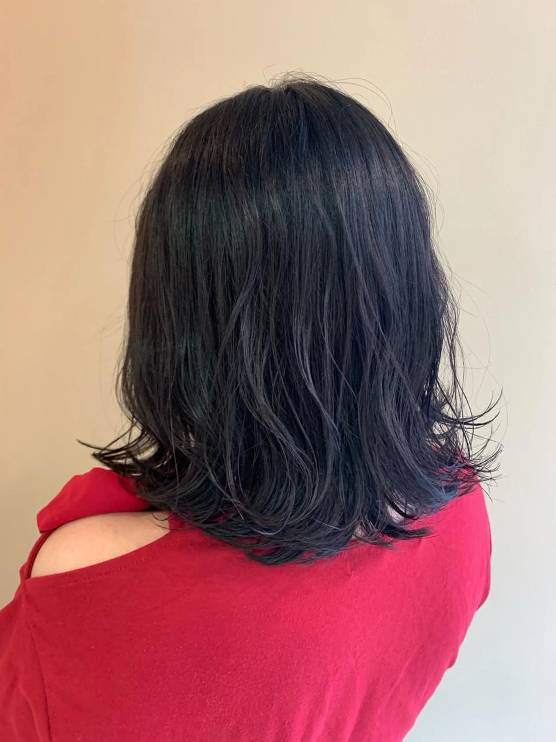 ミディアム カラー ヘアカラー ヘッドスパ 顔まわりカット✄ ベージュカラー🧸のヘアスタイル