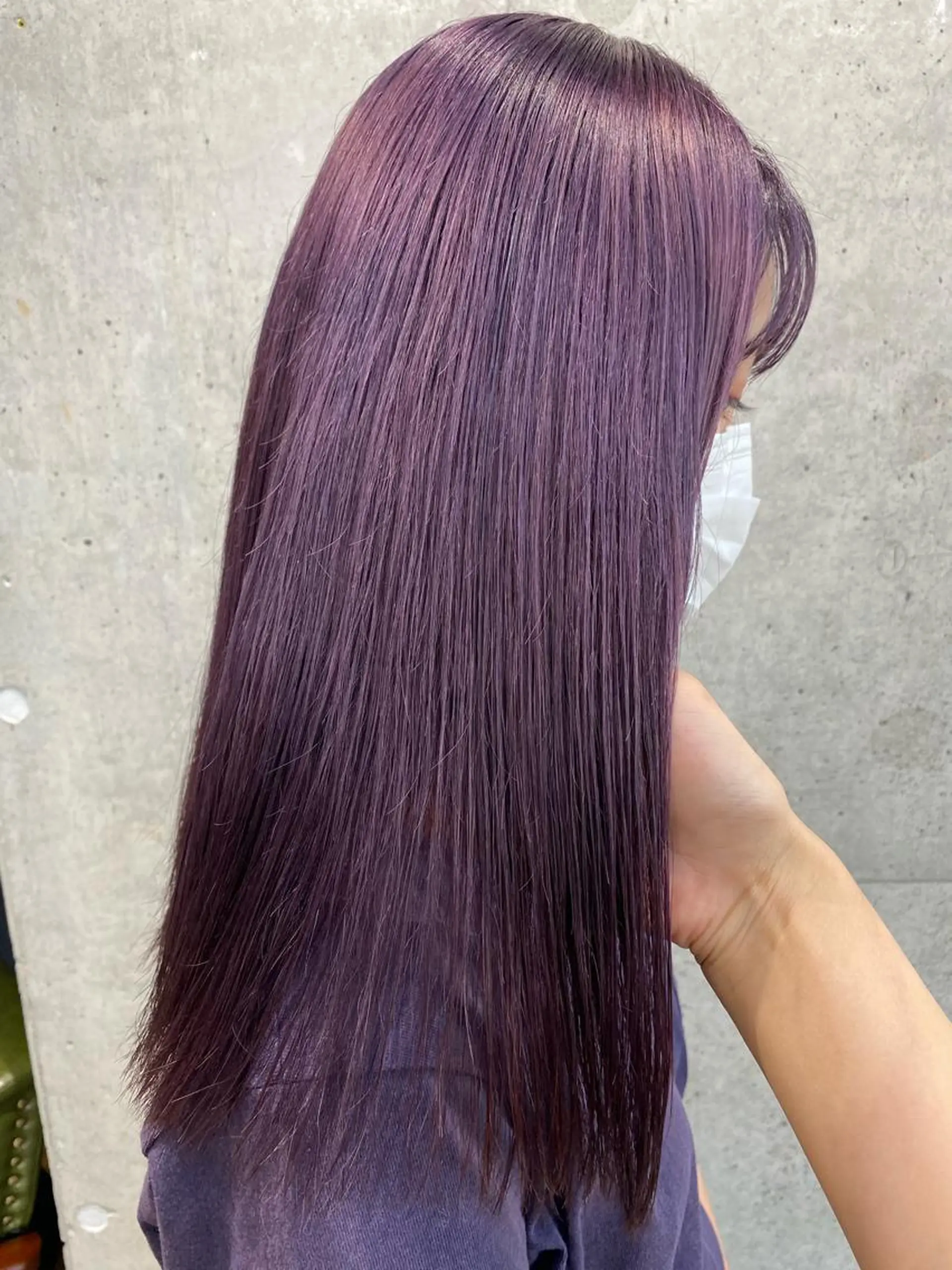 セミロング カラー パープルカラー カット ヘアカラー トリートメント 🤍柔らかhair 🤍Kazu 🐩のヘアスタイル