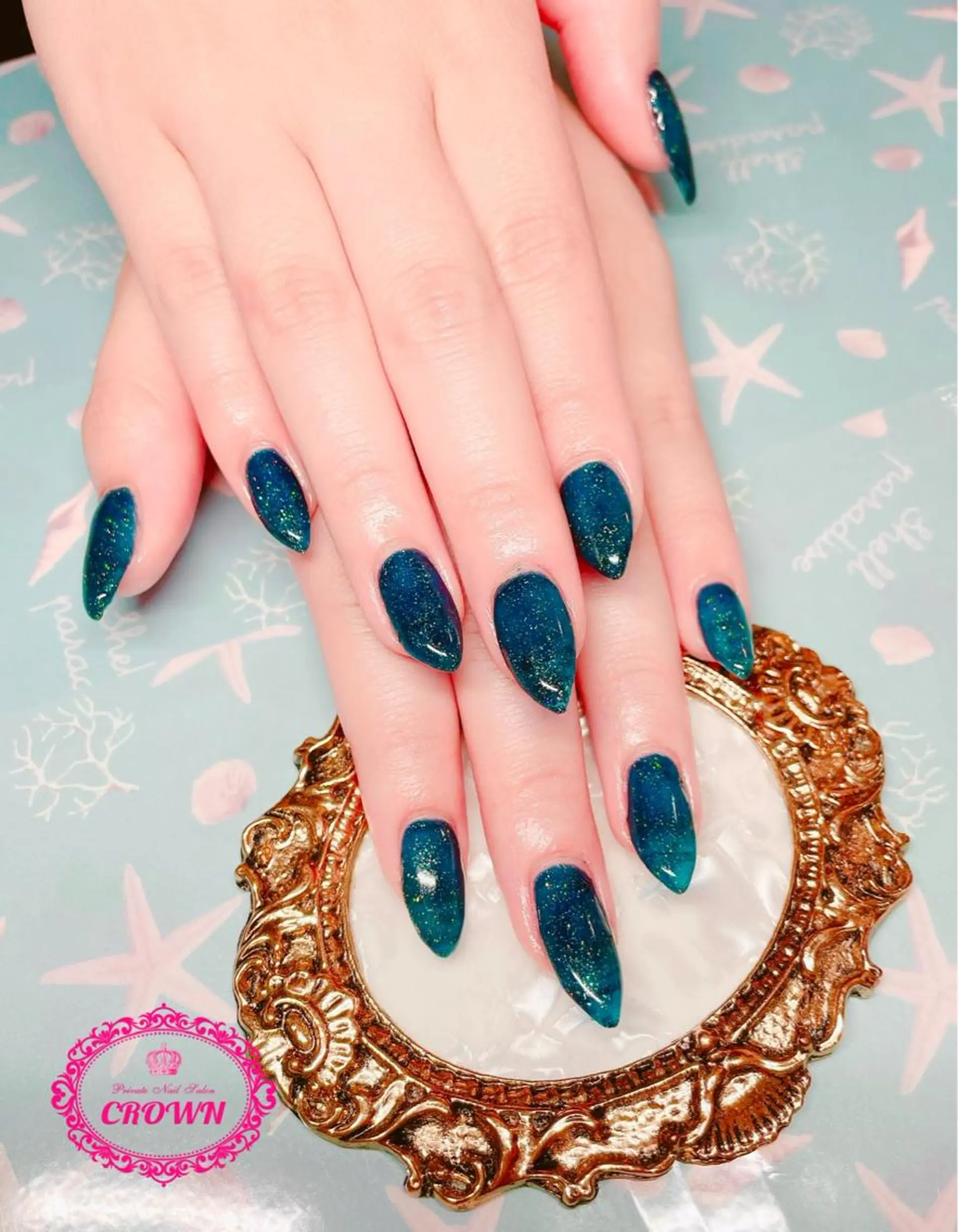 ネイル ハンドネイル CROWN プライベートサロンのネイルデザイン
