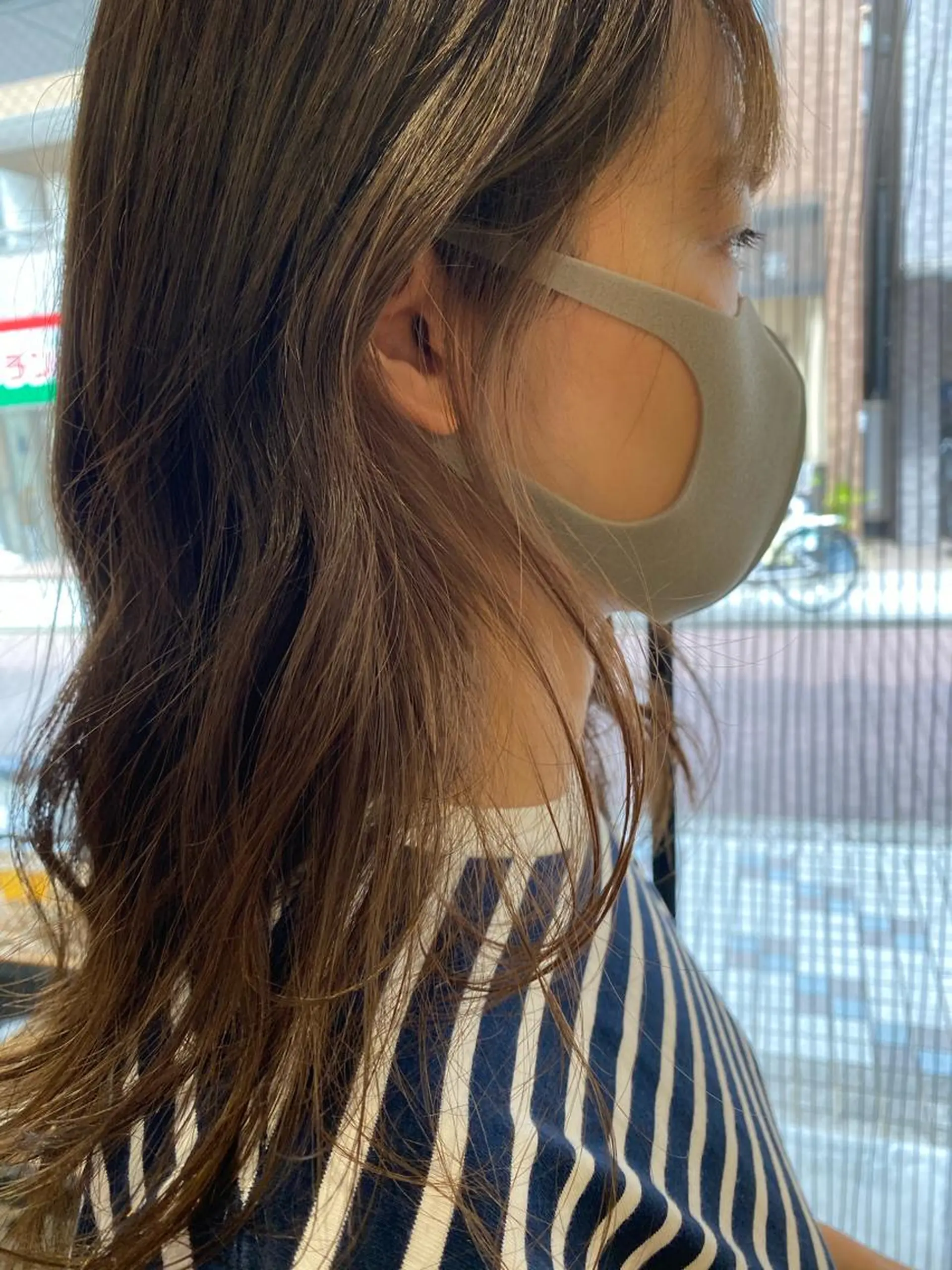 セミロング 田村 りなのヘアスタイル