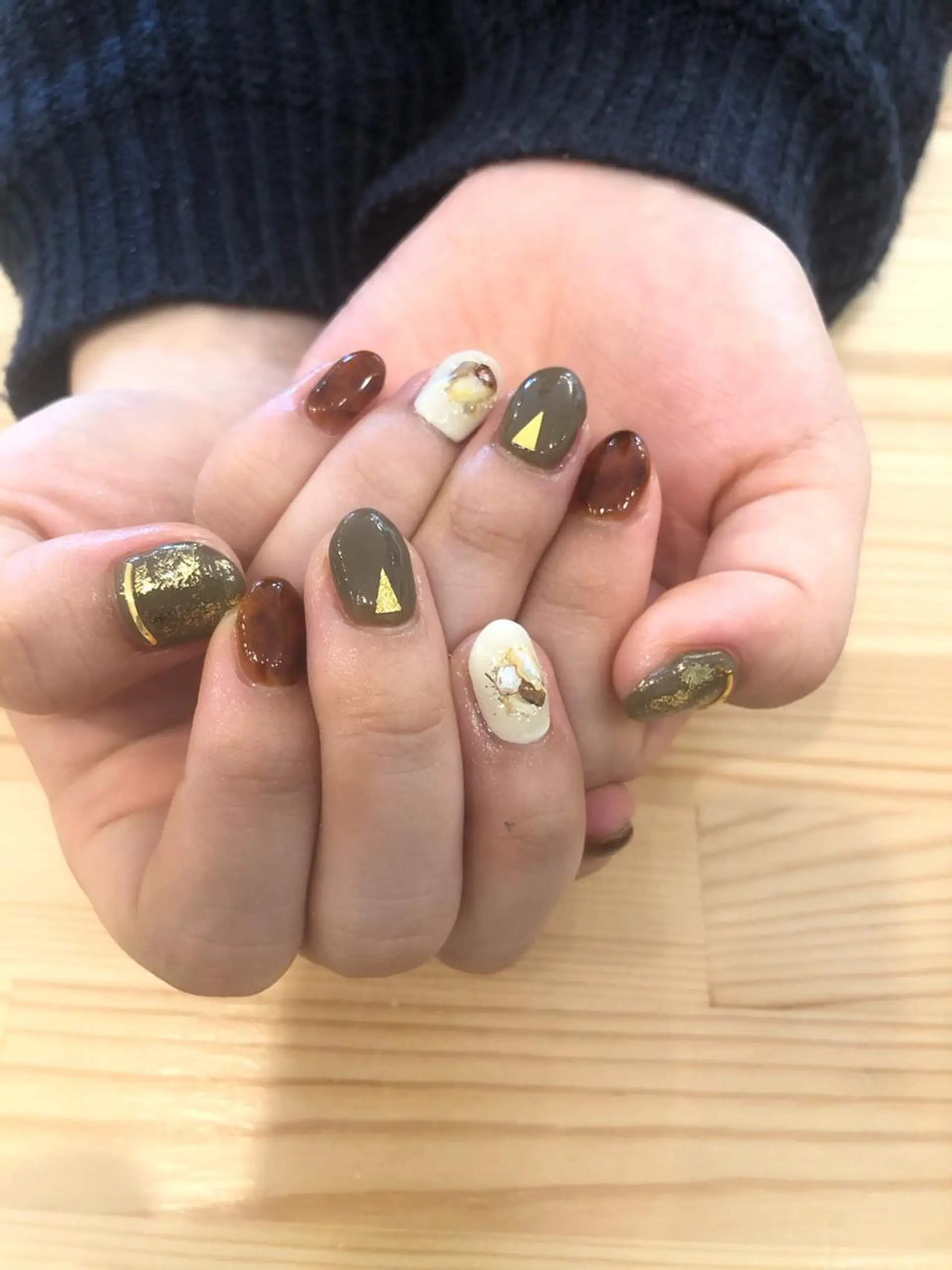 ネイル ハンドネイル NAIL Alaia 𓇼SHIORIのネイルデザイン