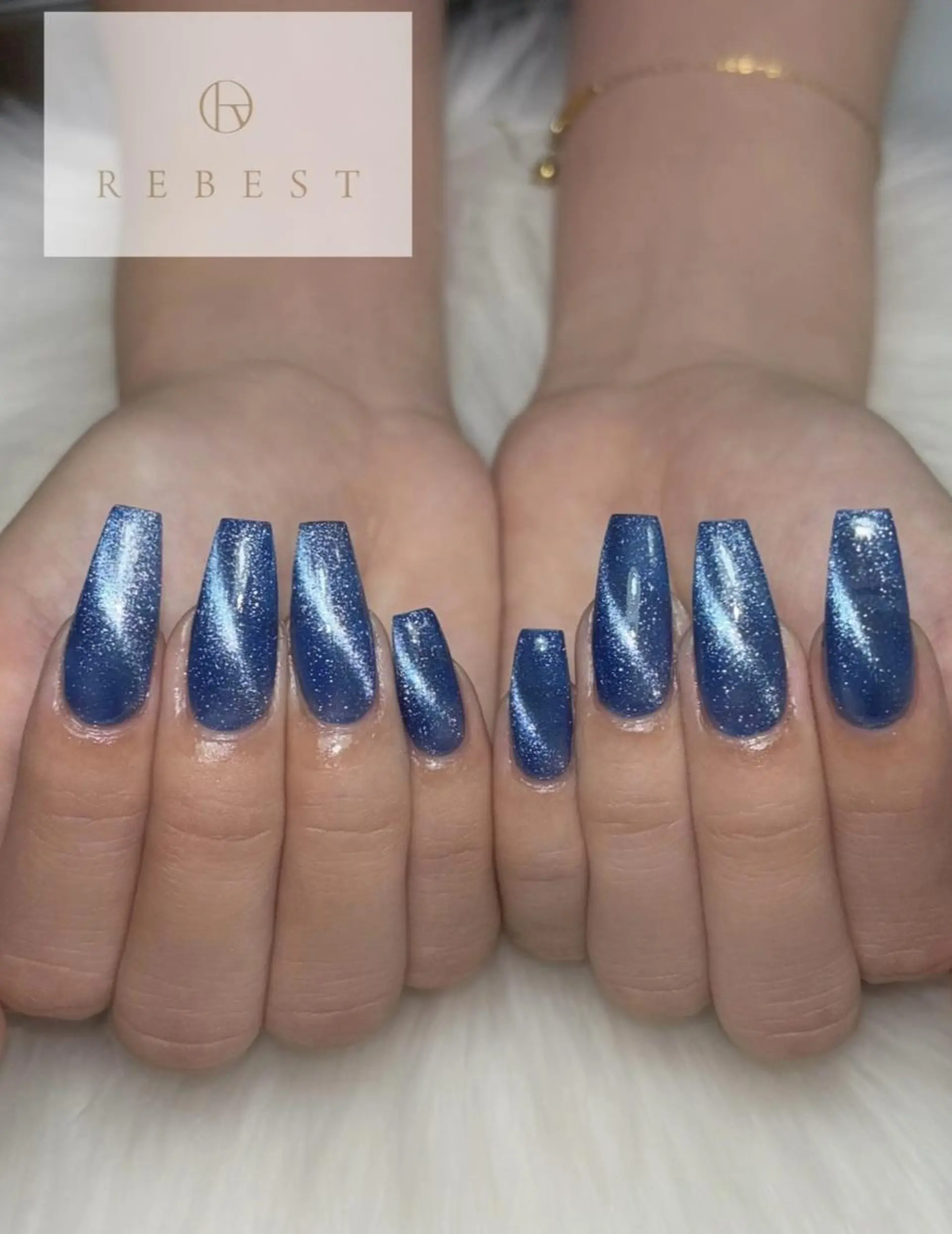 ネイル マグネットネイル マグネットワンカラー ワンカラーネイル 天王寺ネイル REBESTのネイルデザイン