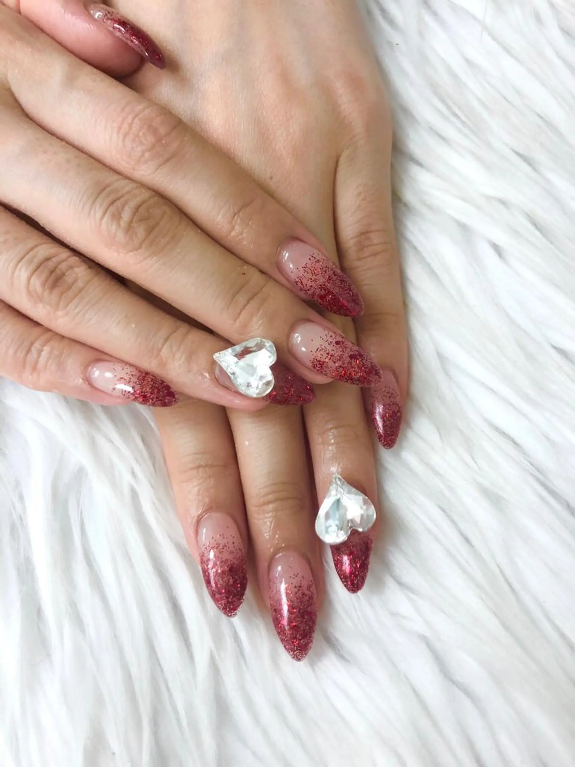 ネイル MADIA藤沢所属・MADIA MEGUのネイルデザイン