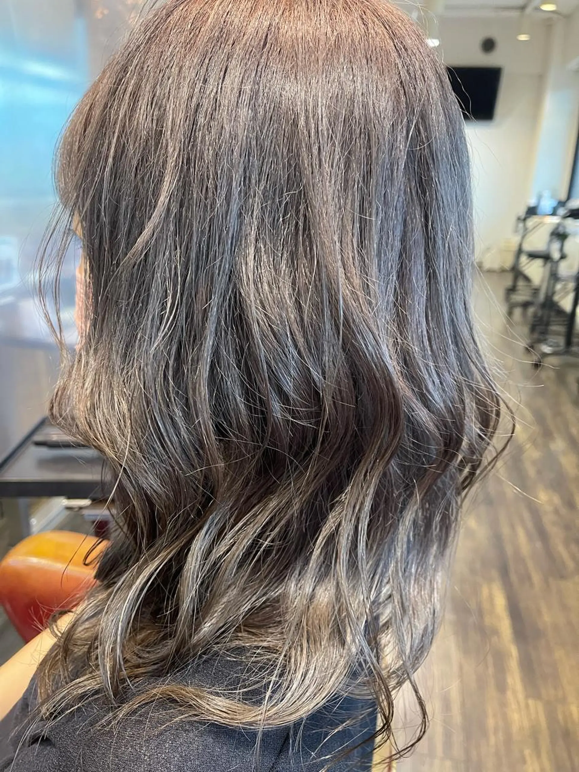 セミロング カラー グレージュ ヘアカラー メンズスタイル /メンズパーマ/須藤のヘアスタイル