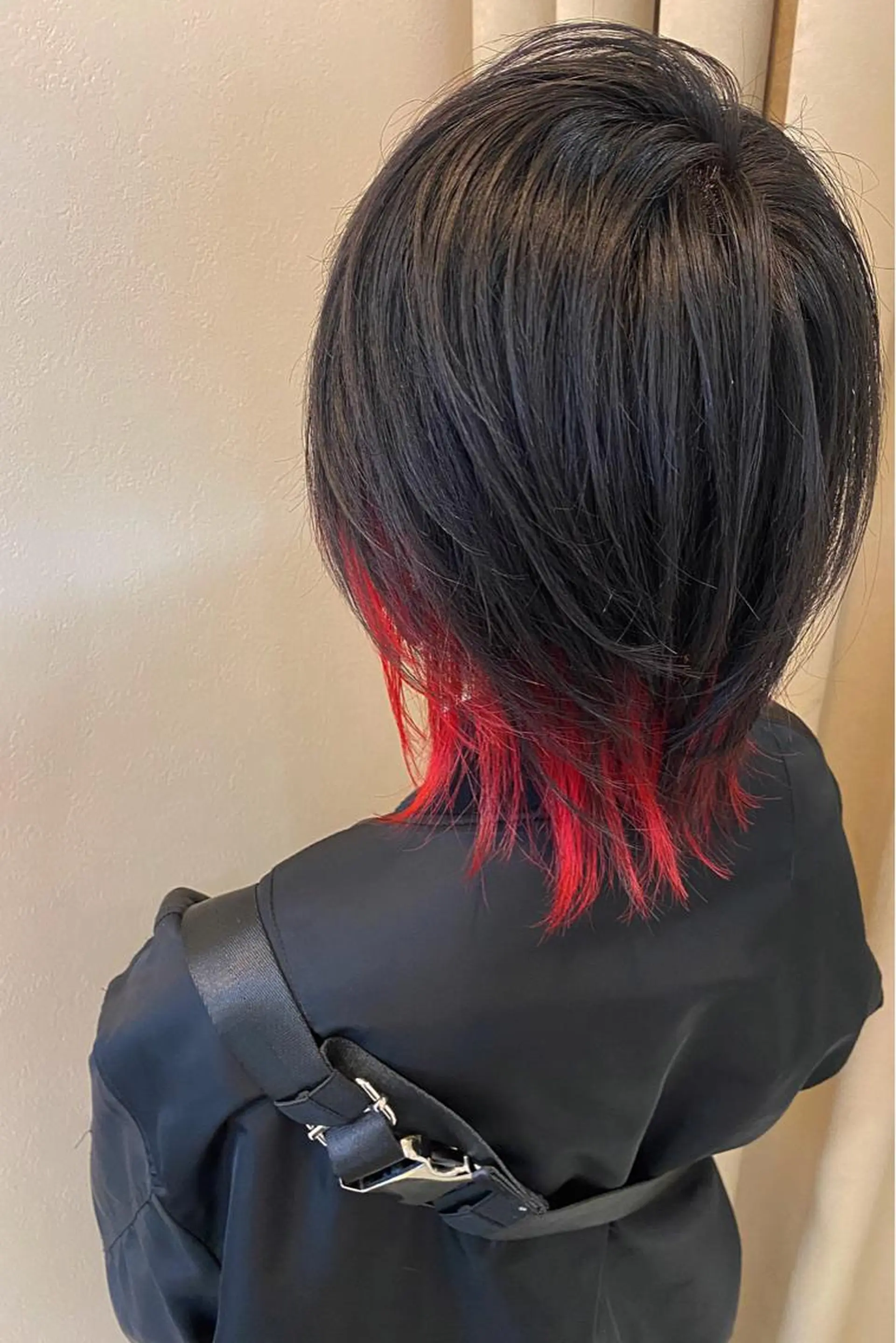 ミディアム カラー ヘアアレンジ ウルフカット SALOWIN天神大名店所属・羽エクステ/スリム タッキ/kodaiのヘアスタイル