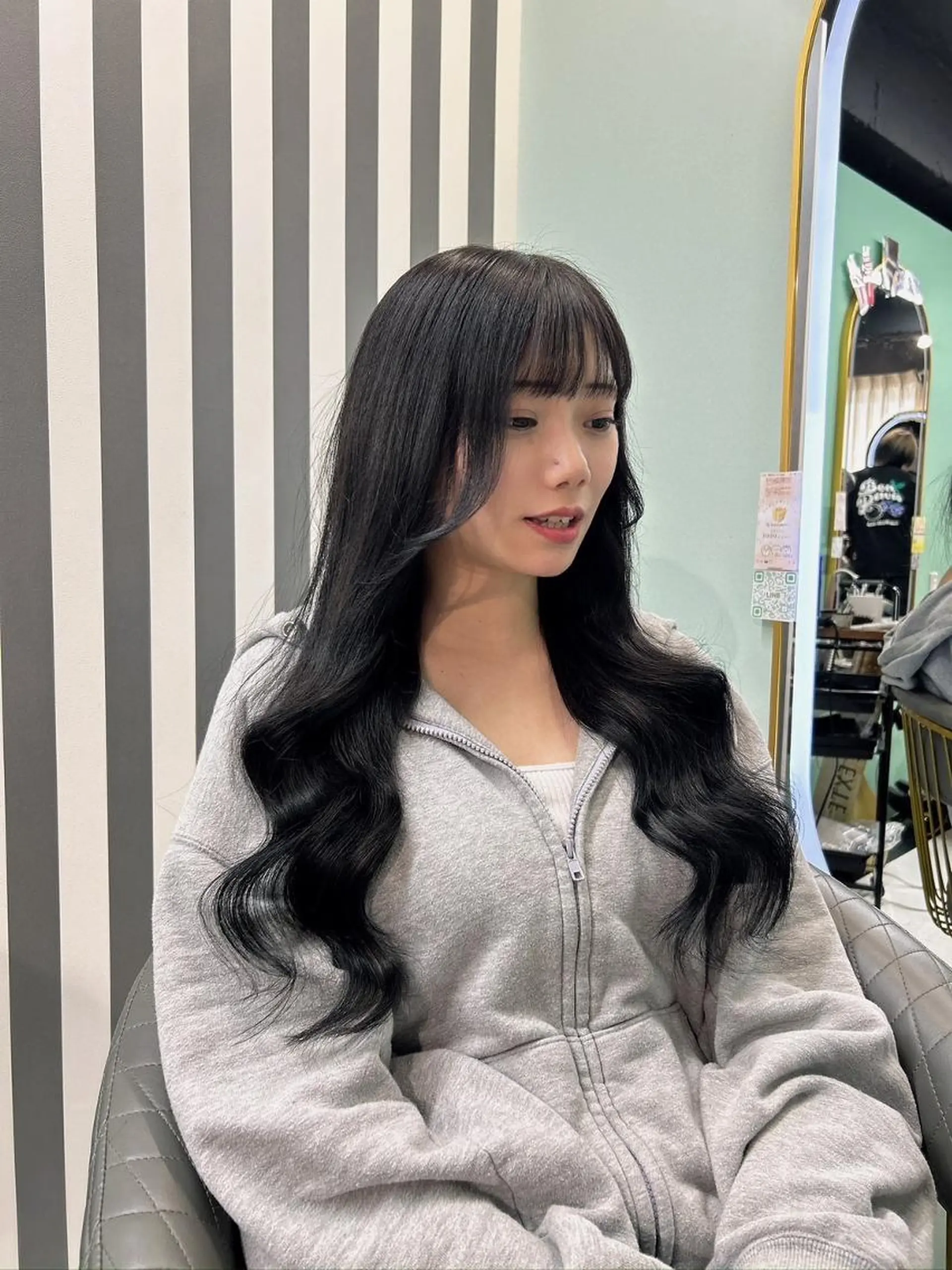 カラー ロング Reflet 新宿/プルエクステのヘアスタイル