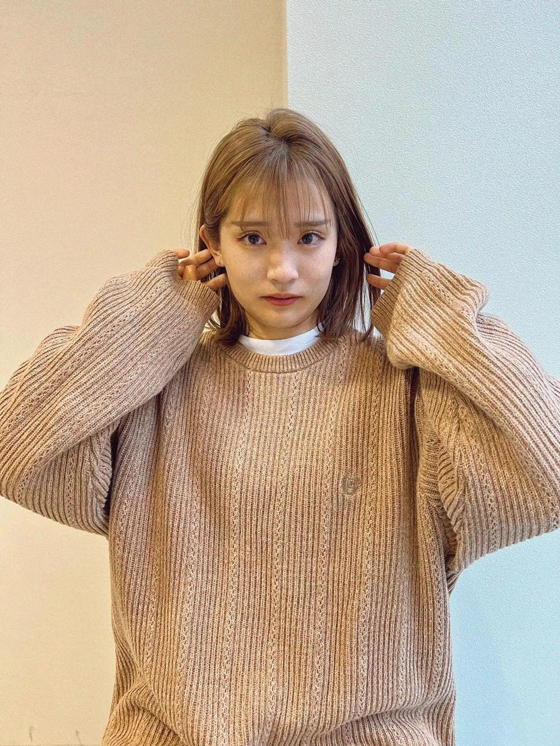 セミロング カラー ベージュカラー ブリーチ ミルクティーベージュ レイヤーカット パーマ/レイヤー /店長/YURAのヘアスタイル