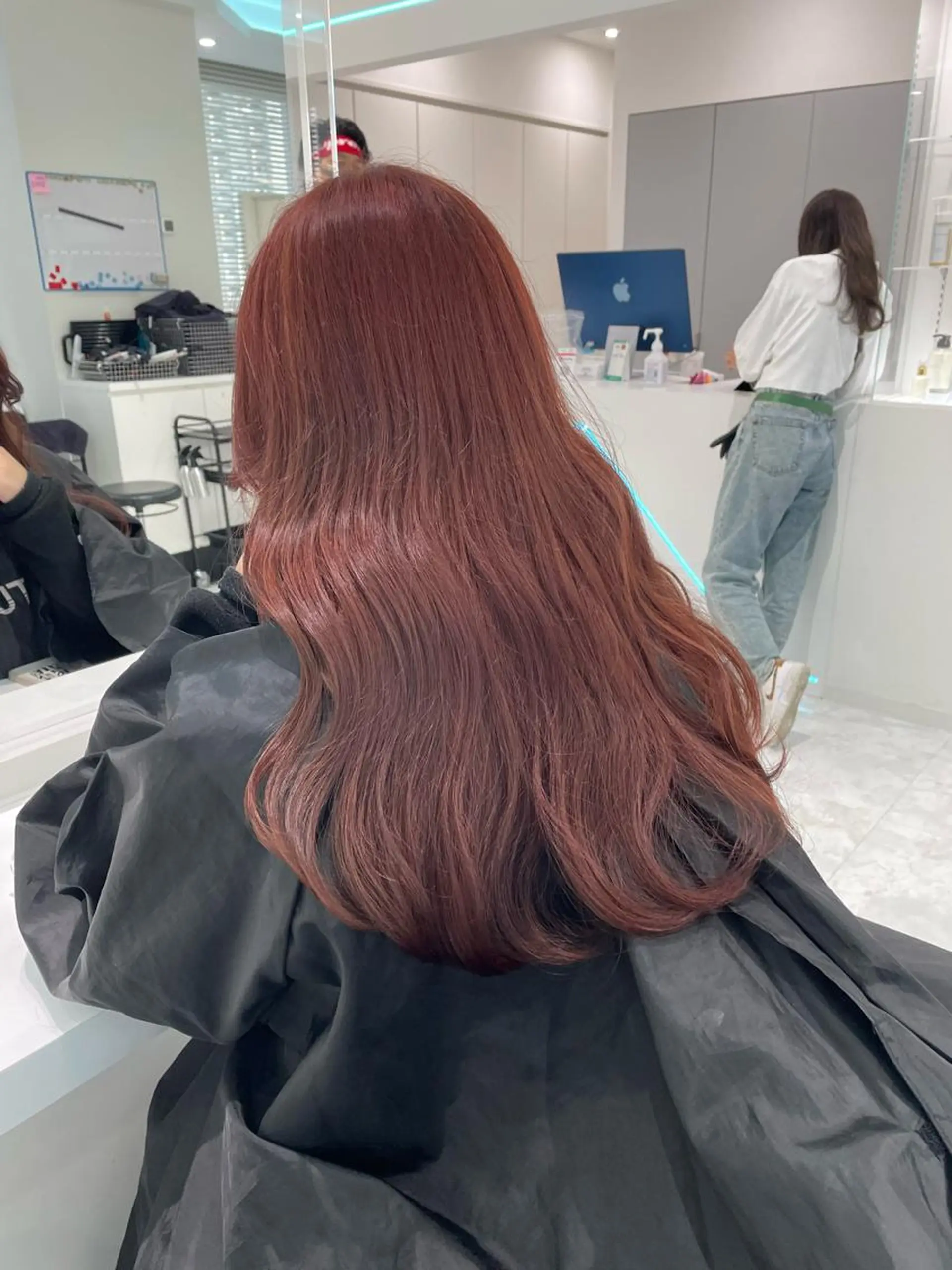 セミロング カラー ヘアアレンジ ブリーチ ダブルカラー ブリーチなしカラー 髪質改善/ハイトーン /新宿/Takutoのヘアスタイル