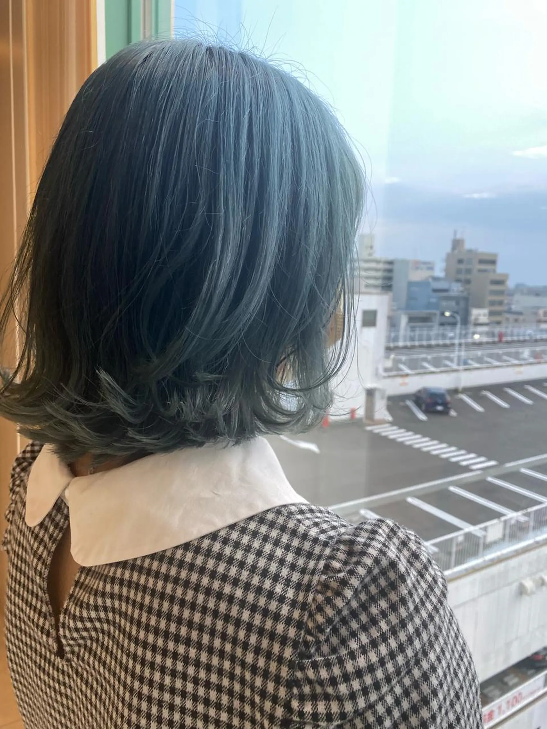 ショート カラー ブリーチ ヘアカラー トリートメント ヘアセット ハイトーン/ウルフ /レイヤー/坂野幸伸のヘアスタイル