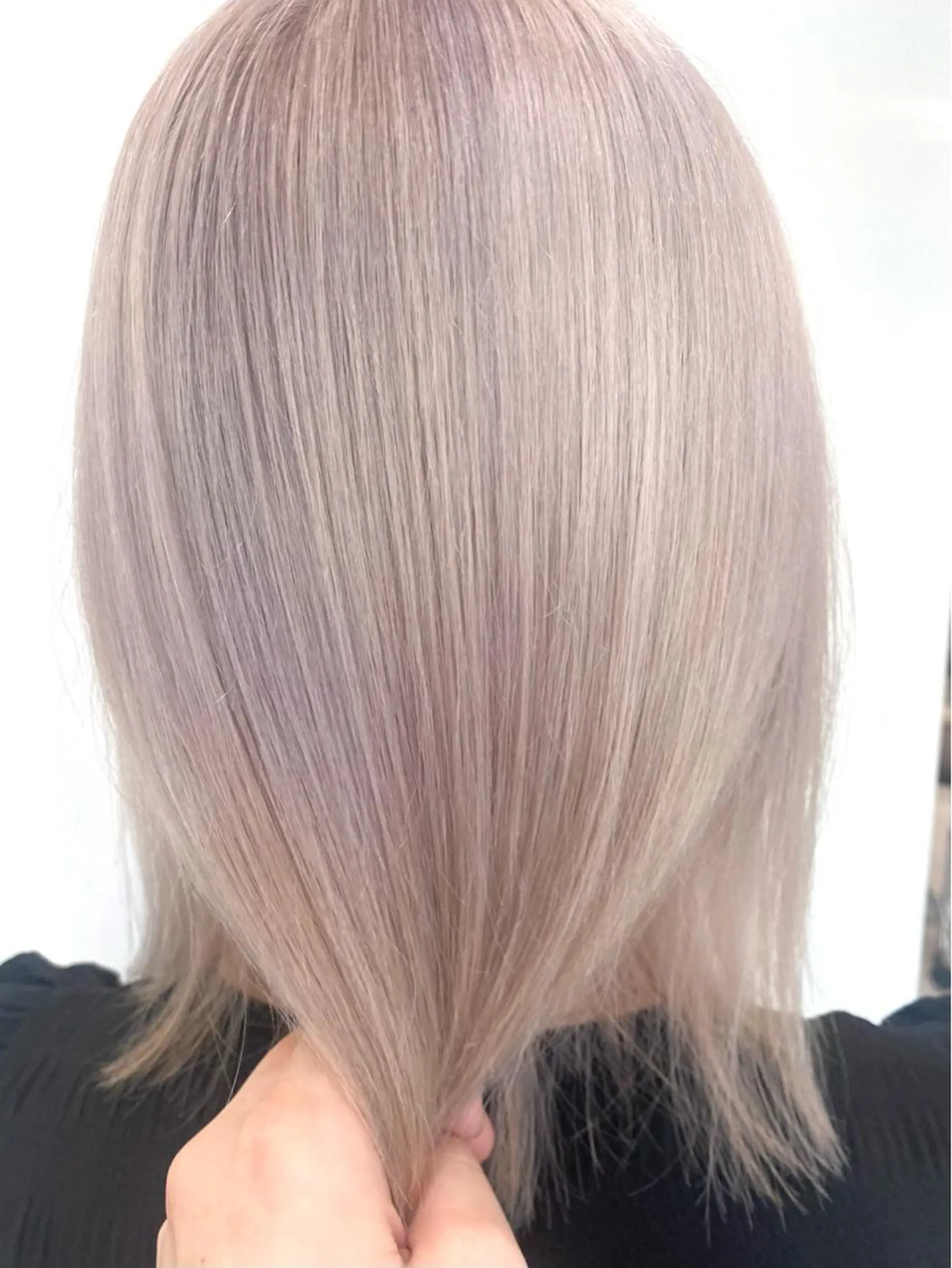 ミディアム カット ヘアカラー トリートメント little salt 渋谷店所属・akina＊ブリーチ ♡トレンドヘアのヘアスタイル