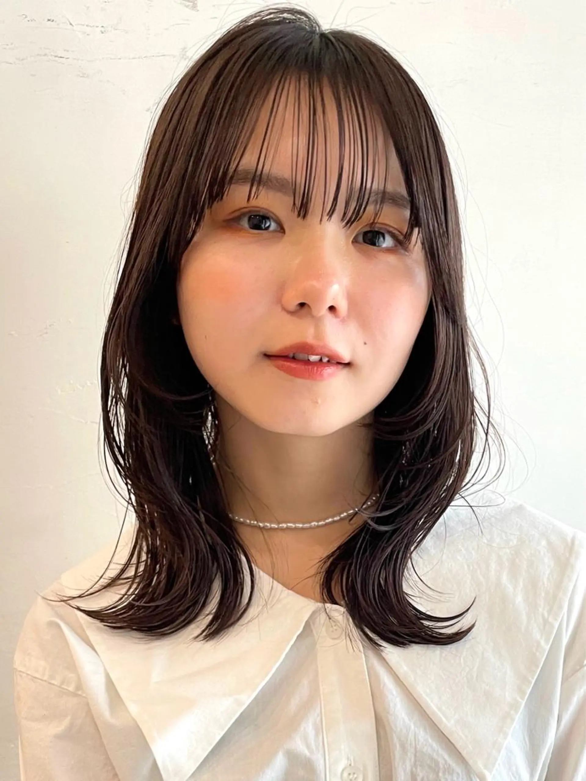 ミディアム カラー グレージュ 顔まわりレイヤー レイヤーカット カット ヘアカラー OAK 学芸大学所属・秋葉萌　透明感カラー /レイヤー/ボブ♡のヘアスタイル