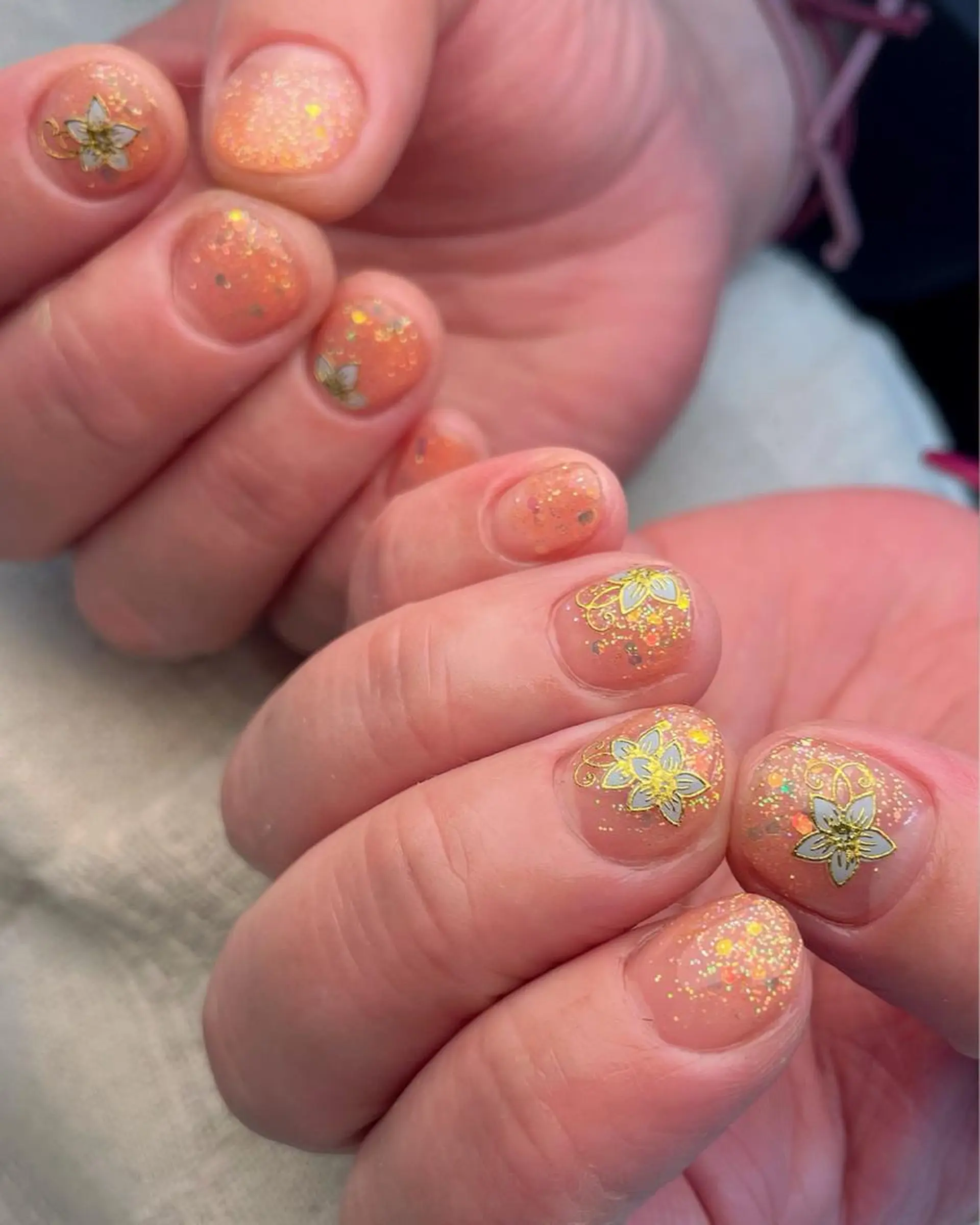 ネイル Blushオーナー Shiinaのネイルデザイン