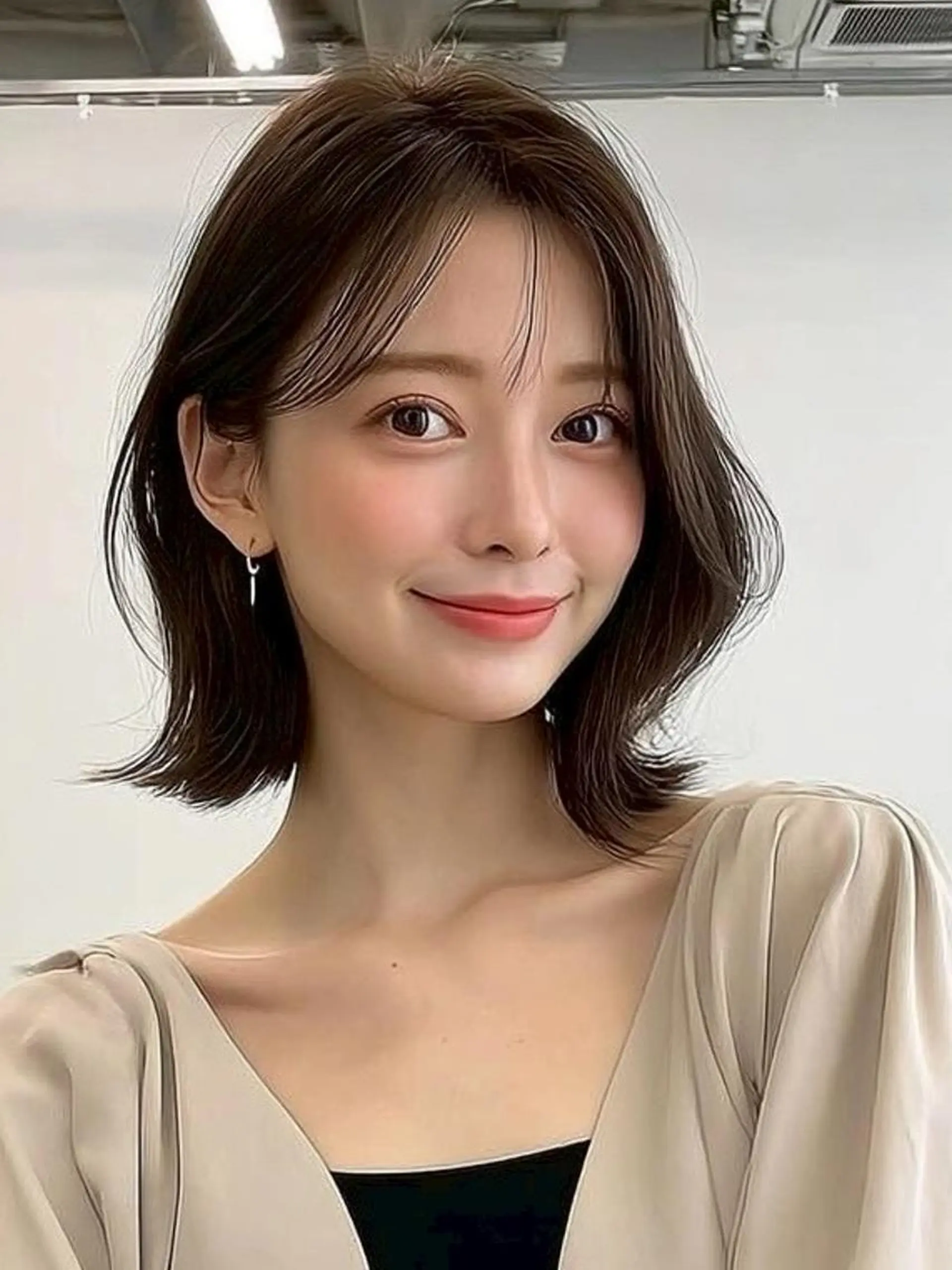 ミディアム 切りっぱなしボブ ショートボブ ボブ 髪質改善 縮毛矯正 カット ✨髪質改善 ✨/ミヤビのヘアスタイル